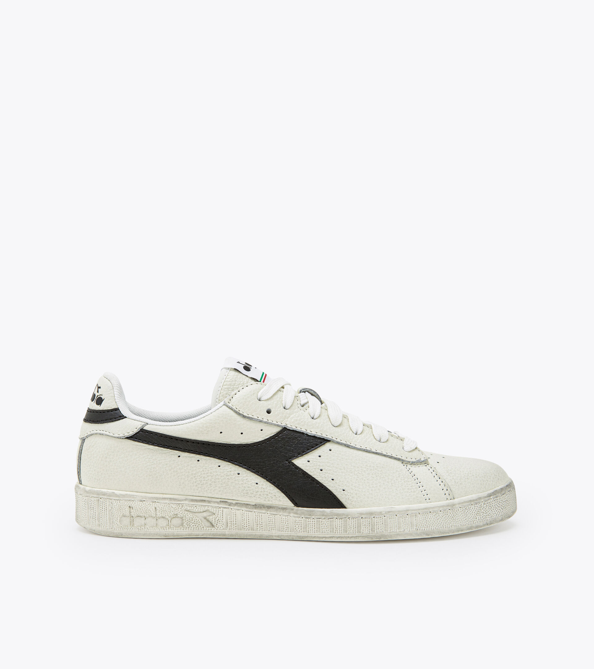Sports shoes - Unisex GAME L LOW WAXED WHITE/BLACK - Diadora