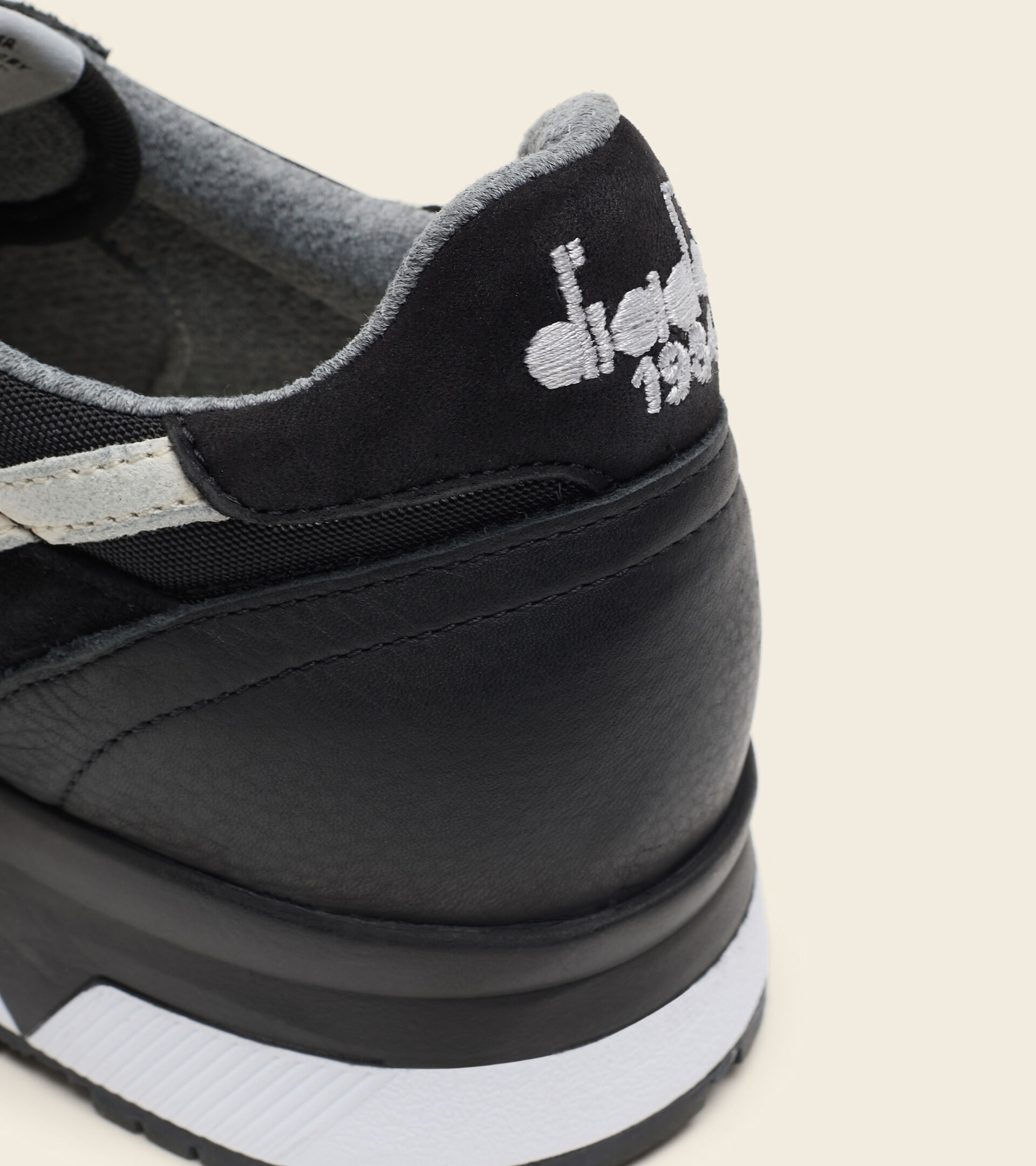 Footwear Heritage UOMO TRIDENT 90 LEATHER NERO Diadora
