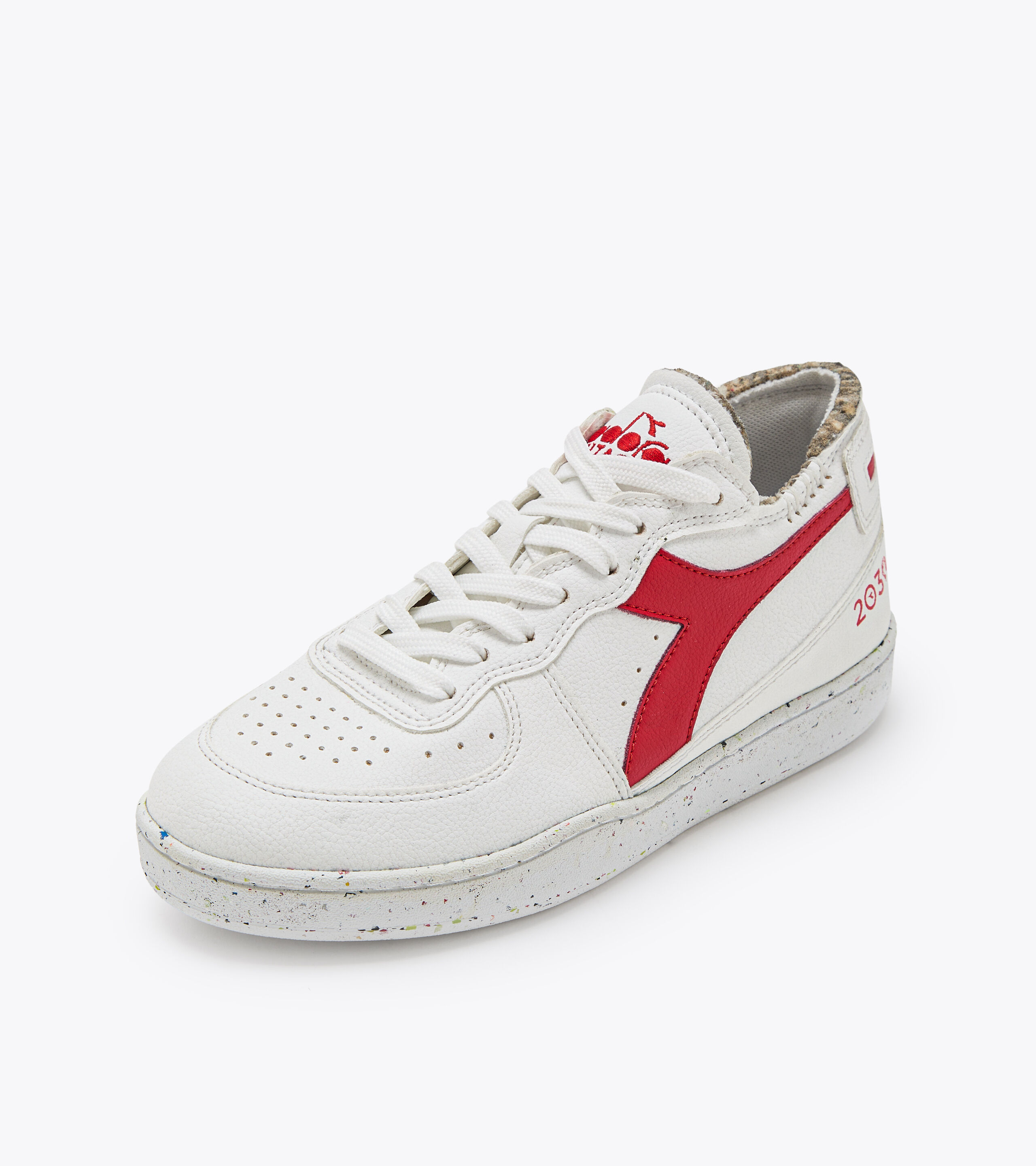 Diadora rood 2025