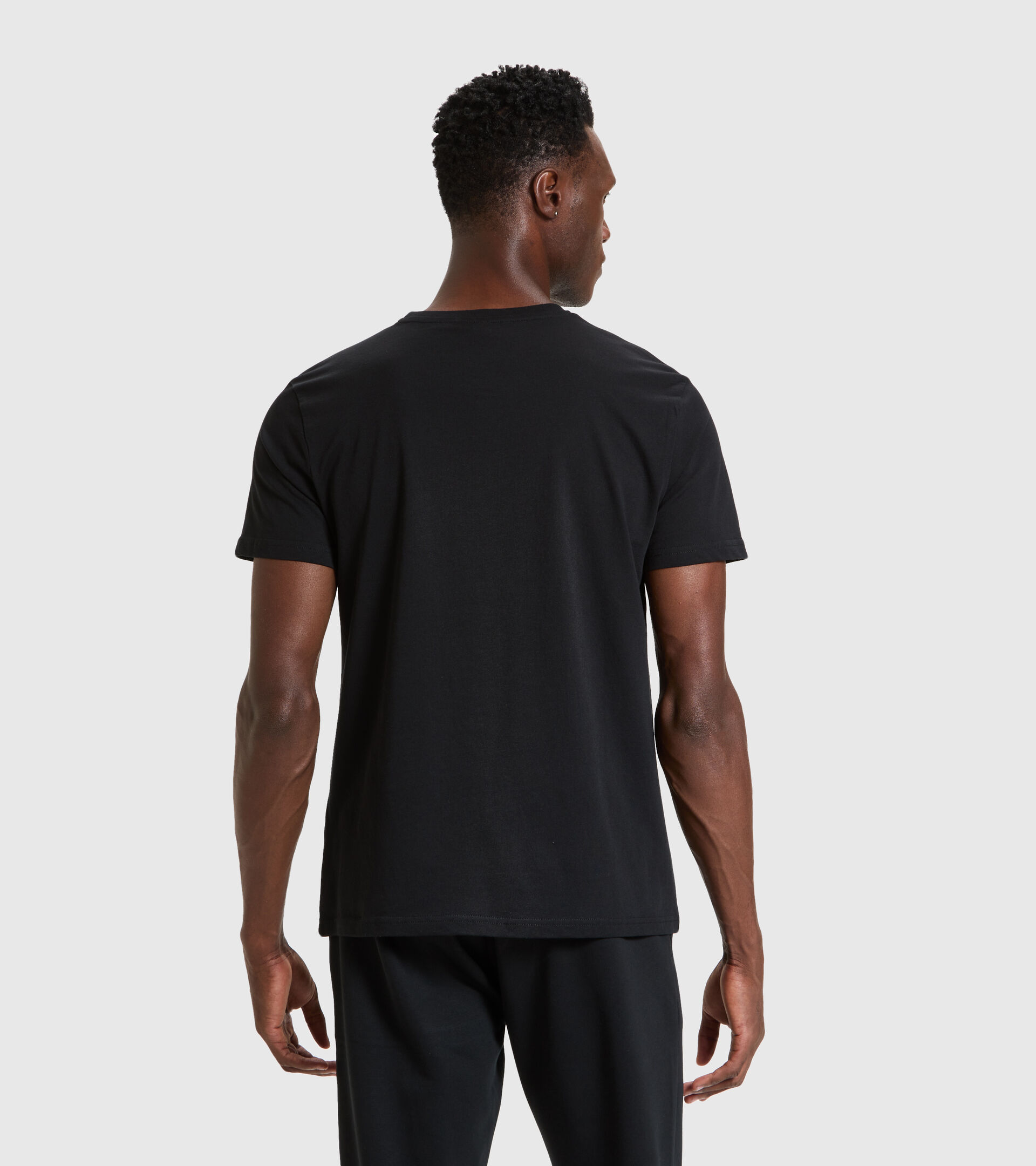 Camiseta - Hombre T-SHIRT SS CHROMIA NEGRO - Diadora