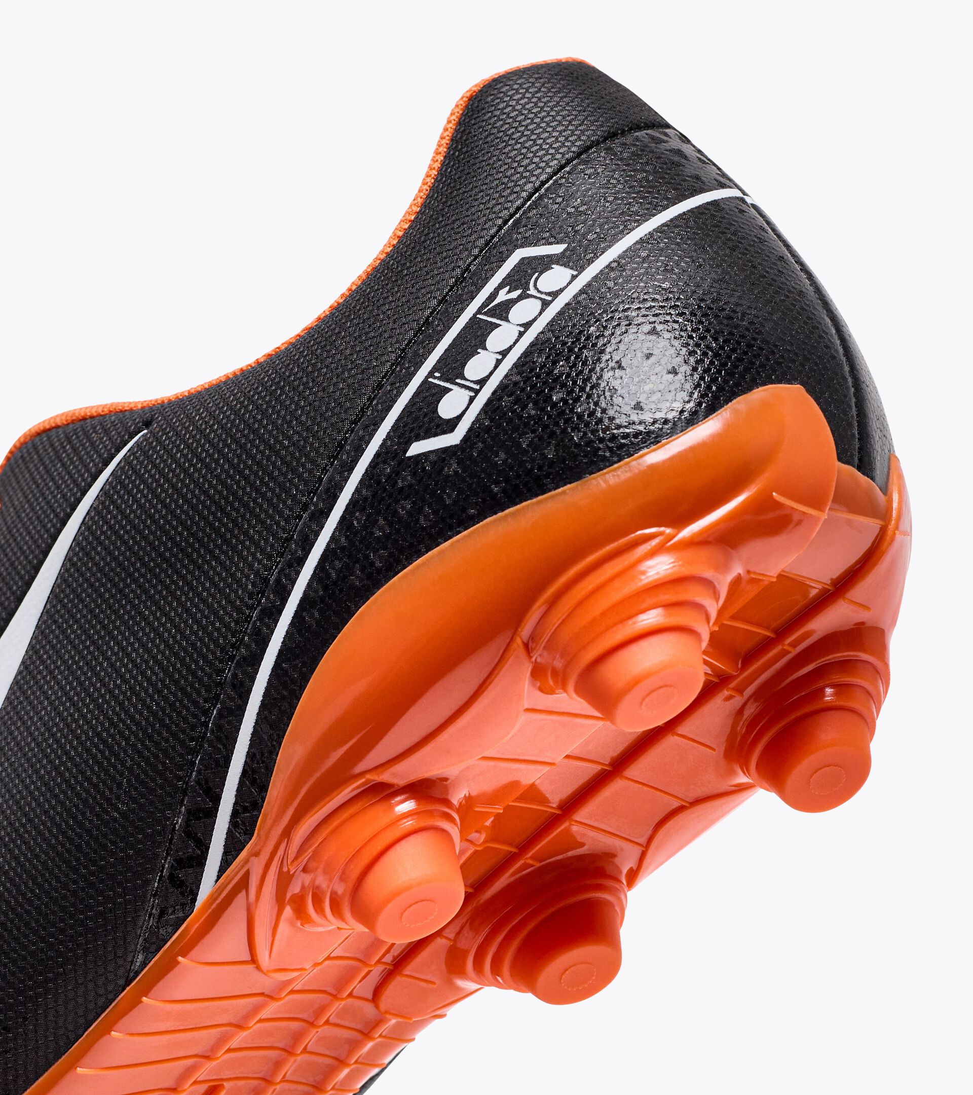 Calcio boots for firm ground - Men's PICHICHI 6 MG14 BLACK/WHITE/ORANGE - Diadora