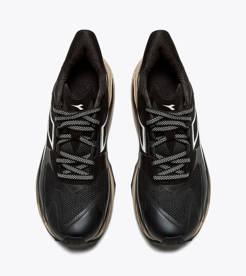 EQUIPE SESTRIERE-XT W, BLACK/WHISPER WHITE/DOESKIN Trail Running Shoes - Woman EQUIPE SESTRIERE-XT W BLACK/WHISPER WHITE/DOESKIN - Diadora