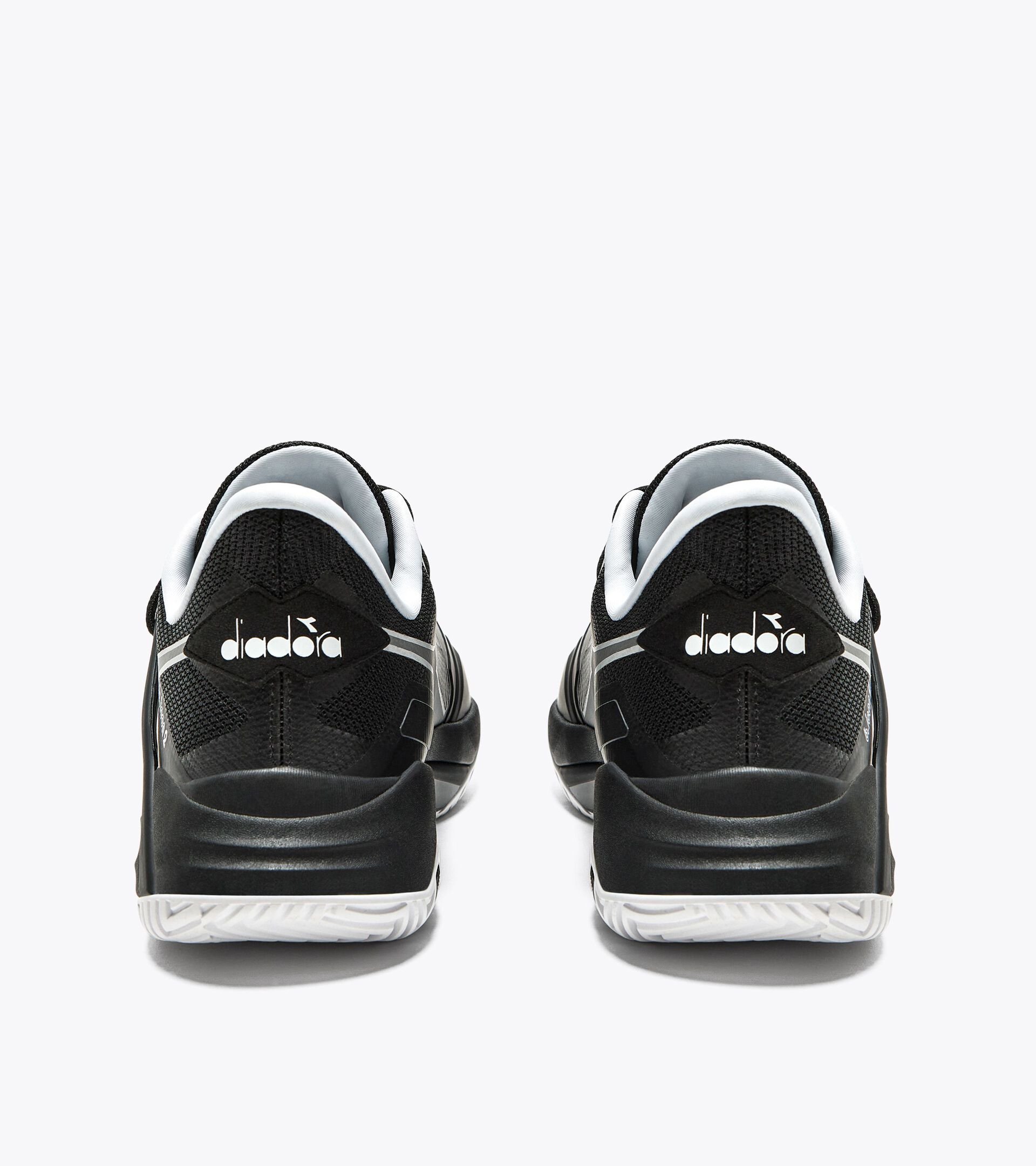 Tennis shoes for hard surfaces or clay - Men B.ICON 2 AG BLACK/SILVER/WHITE - Diadora