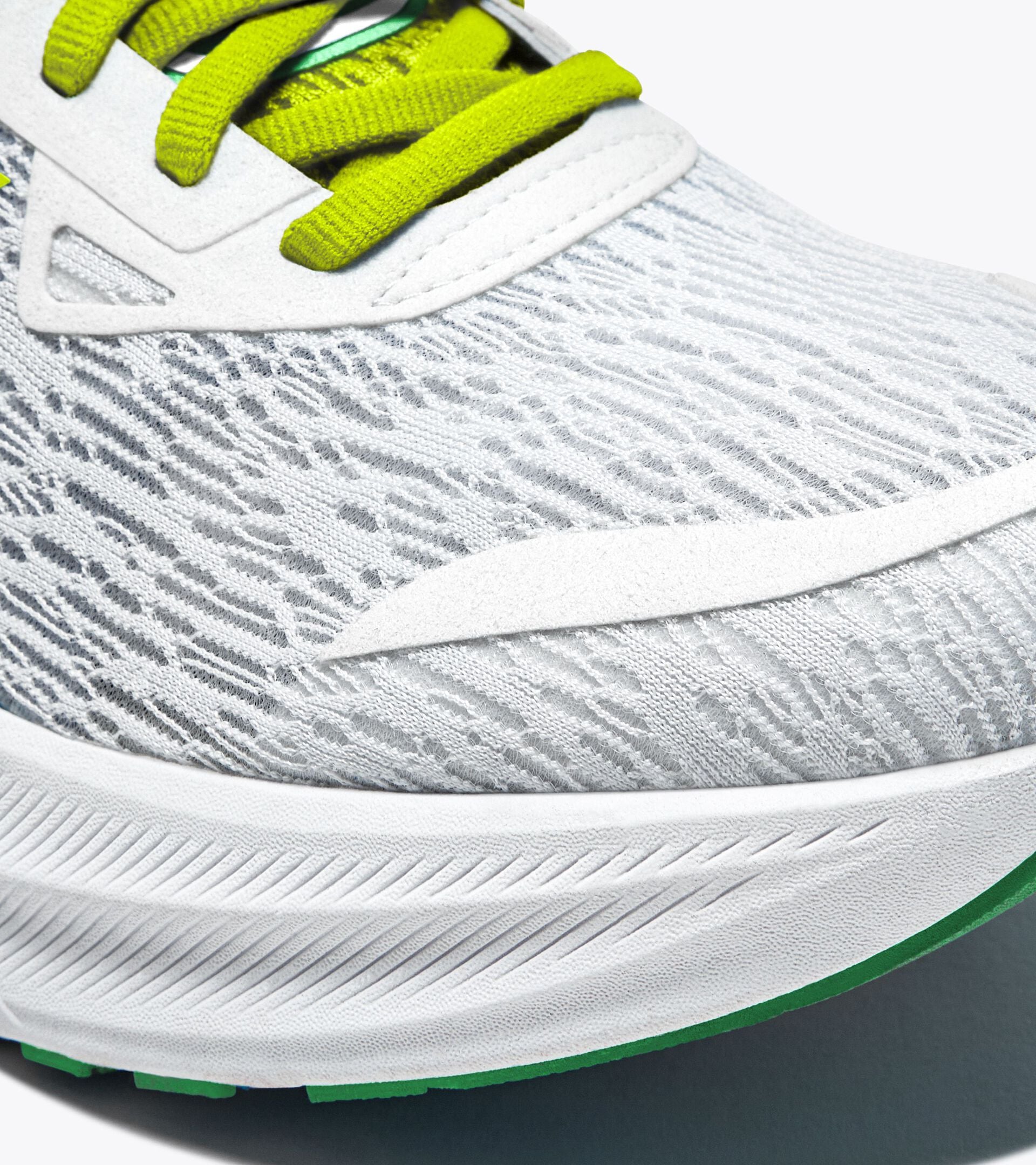 Running shoe - Comfort and stability - Women&rsquo;s NUCLEO 2 W WHITE/LIME - Diadora