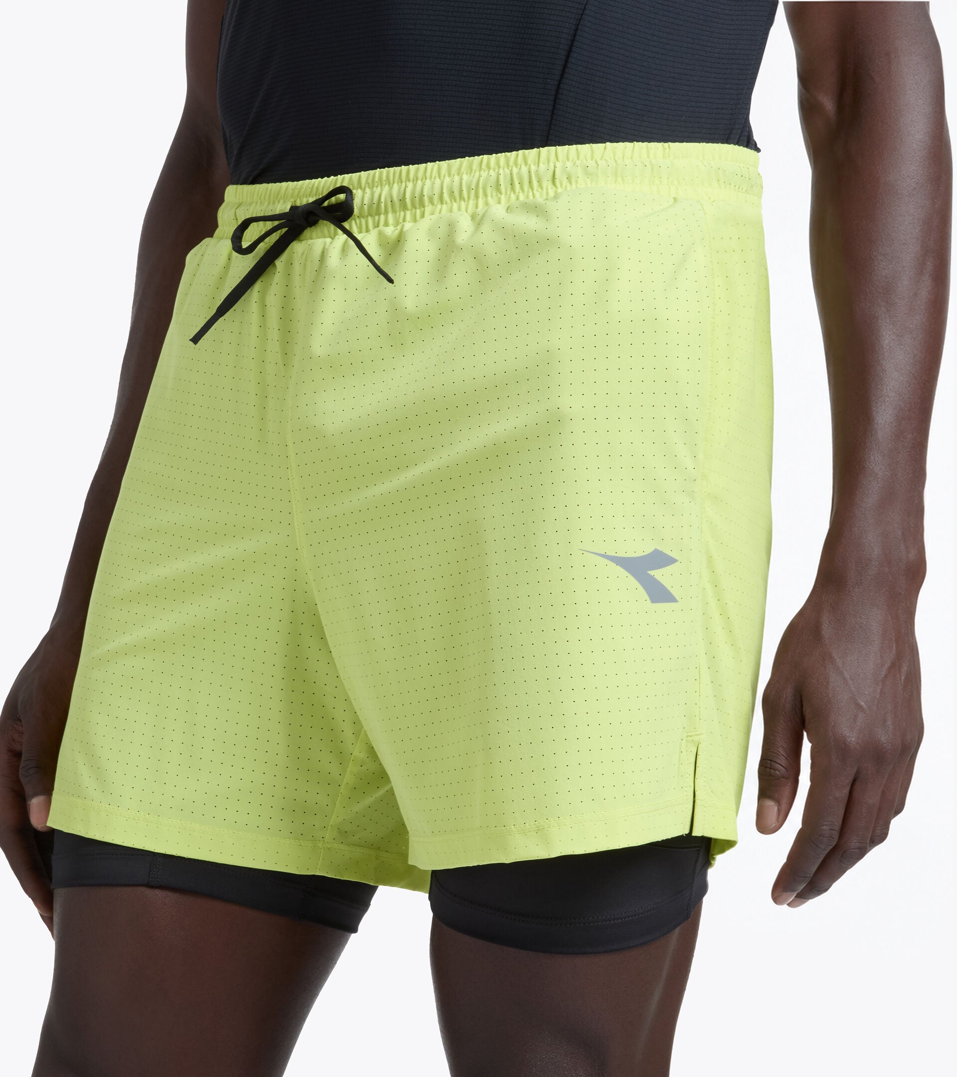 Pantalones cortos 5'&rsquo; de running 2 en 1 - Entrenamiento - Hombre SHORTS 2IN1 5 LIMA SILVESTRE - Diadora
