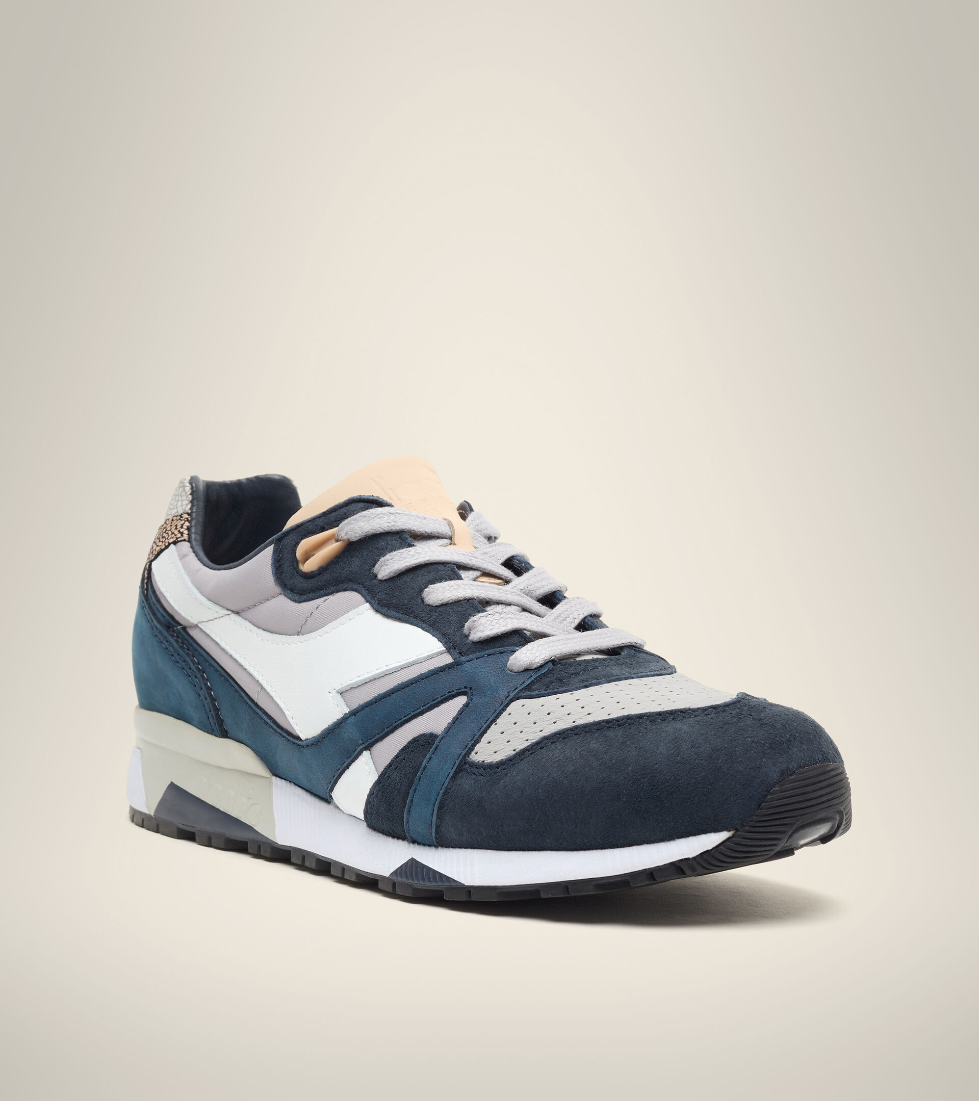 Footwear Heritage UOMO N9000 ITALIA PALOMA GREY Diadora