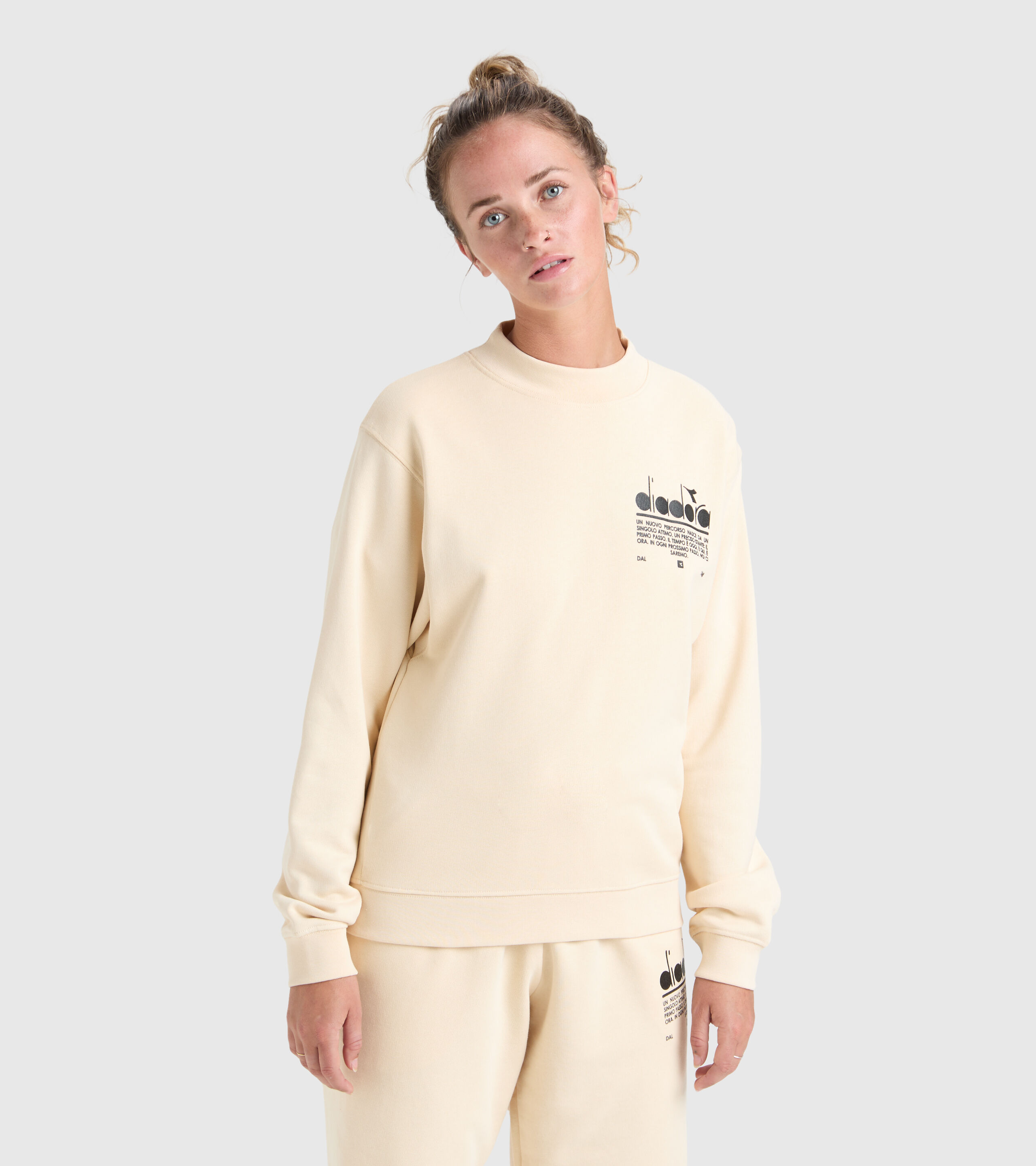Beige sweatshirt womens clearance