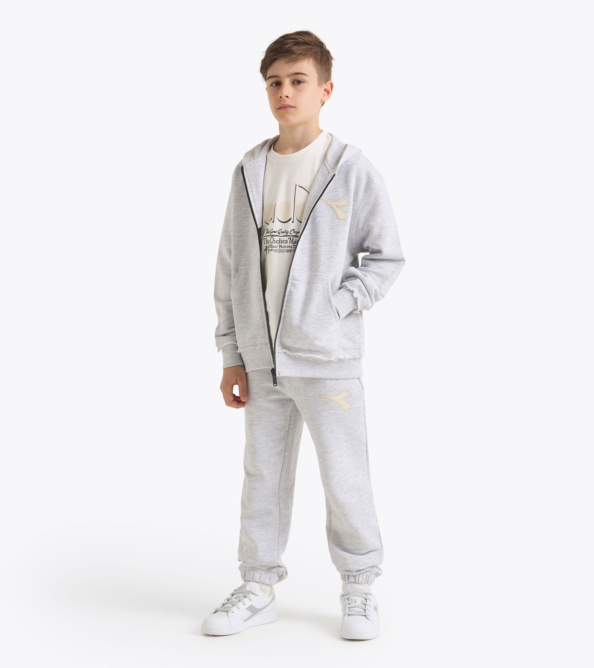 Joggers - Fit comfort - Boy
JB. JOGGER PANTS DISTRICT LIGHT MIDDLE GREY MELANGE - Diadora