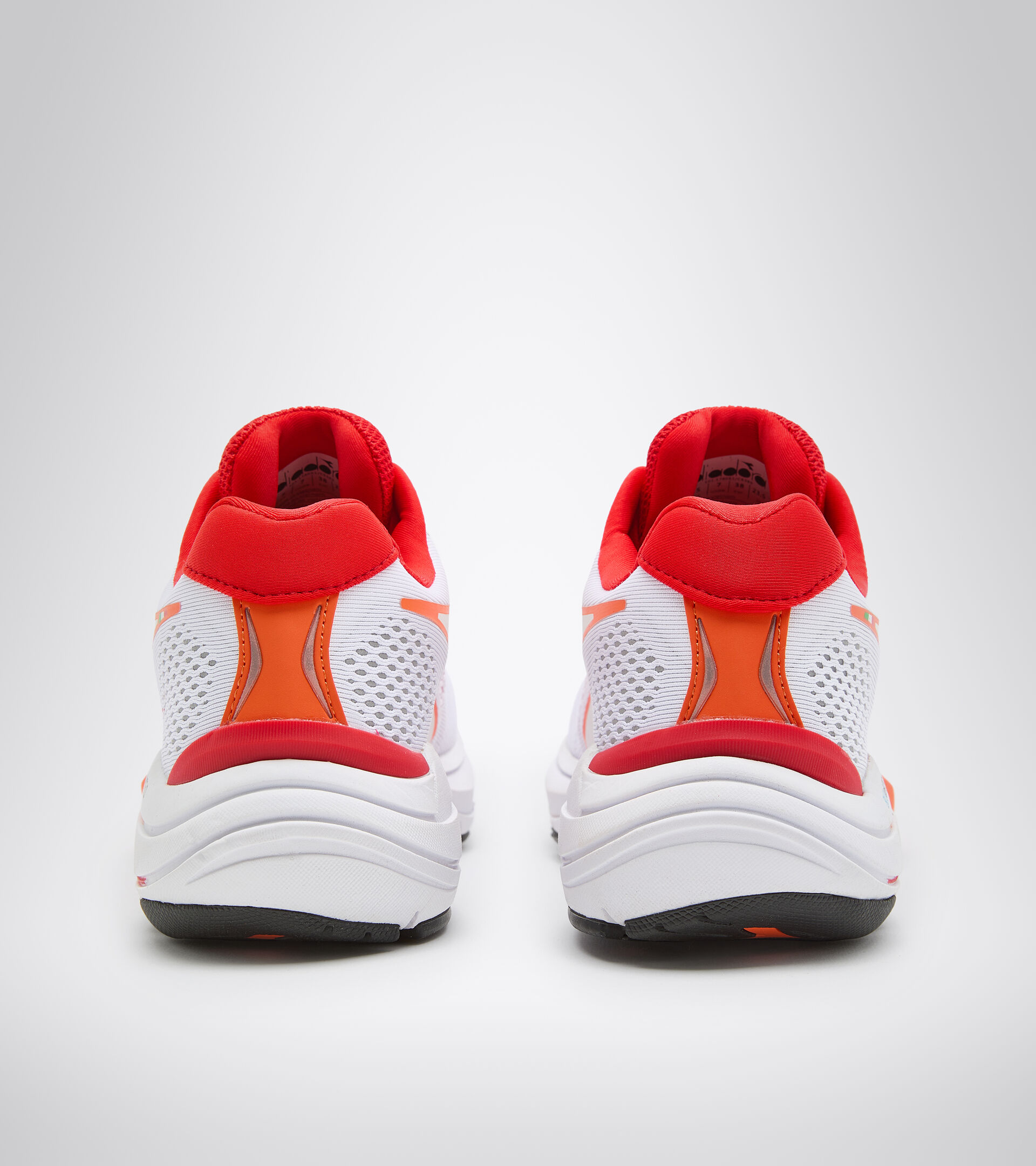 Zapatillas de running - Mujer MYTHOS BLUSHIELD 7 VORTICE W BLANCO/ROJO FUEGO - Diadora