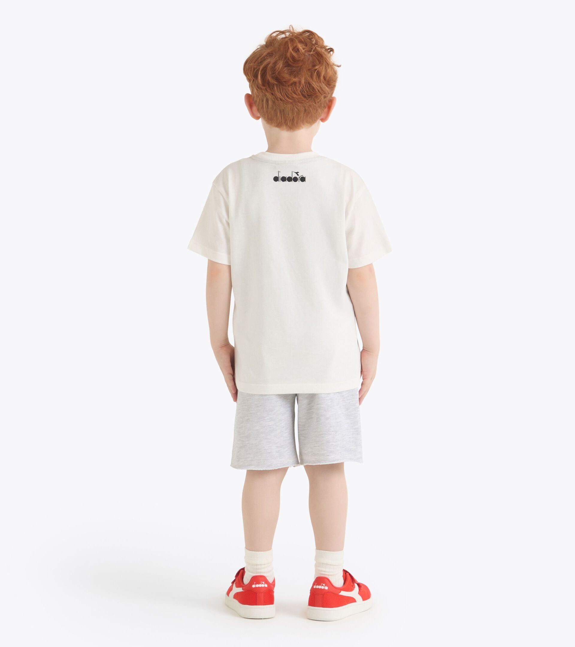 Conjunto - Corte cómodo - Niño JB. SET DISTRICT TD OFF WHITE /MELANGE GRAY - Diadora