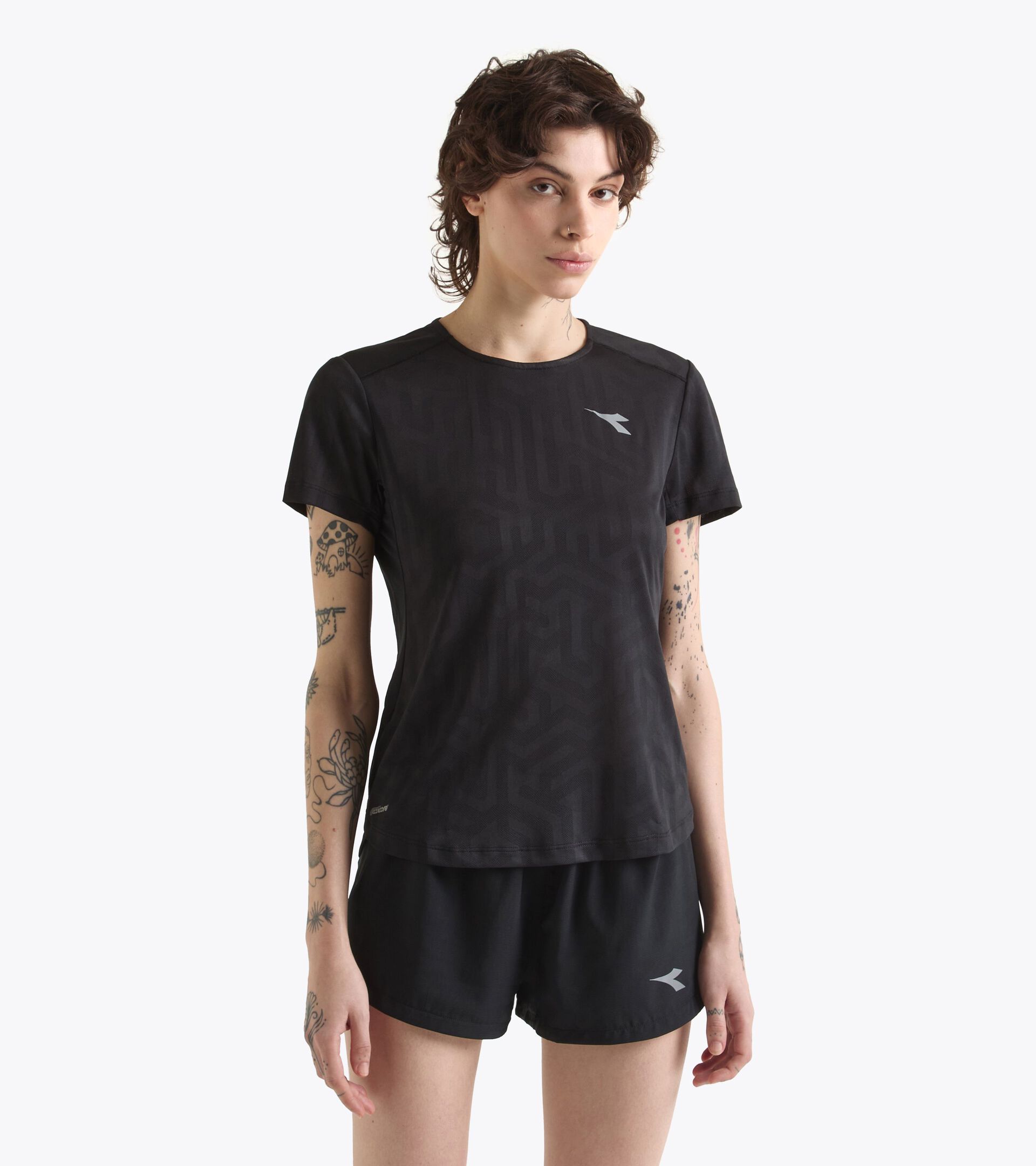 Camiseta de running - Tejido ligero Coolcore - Mujer L. SUPER LIGHT SS T-SHIRT NEGRO - Diadora
