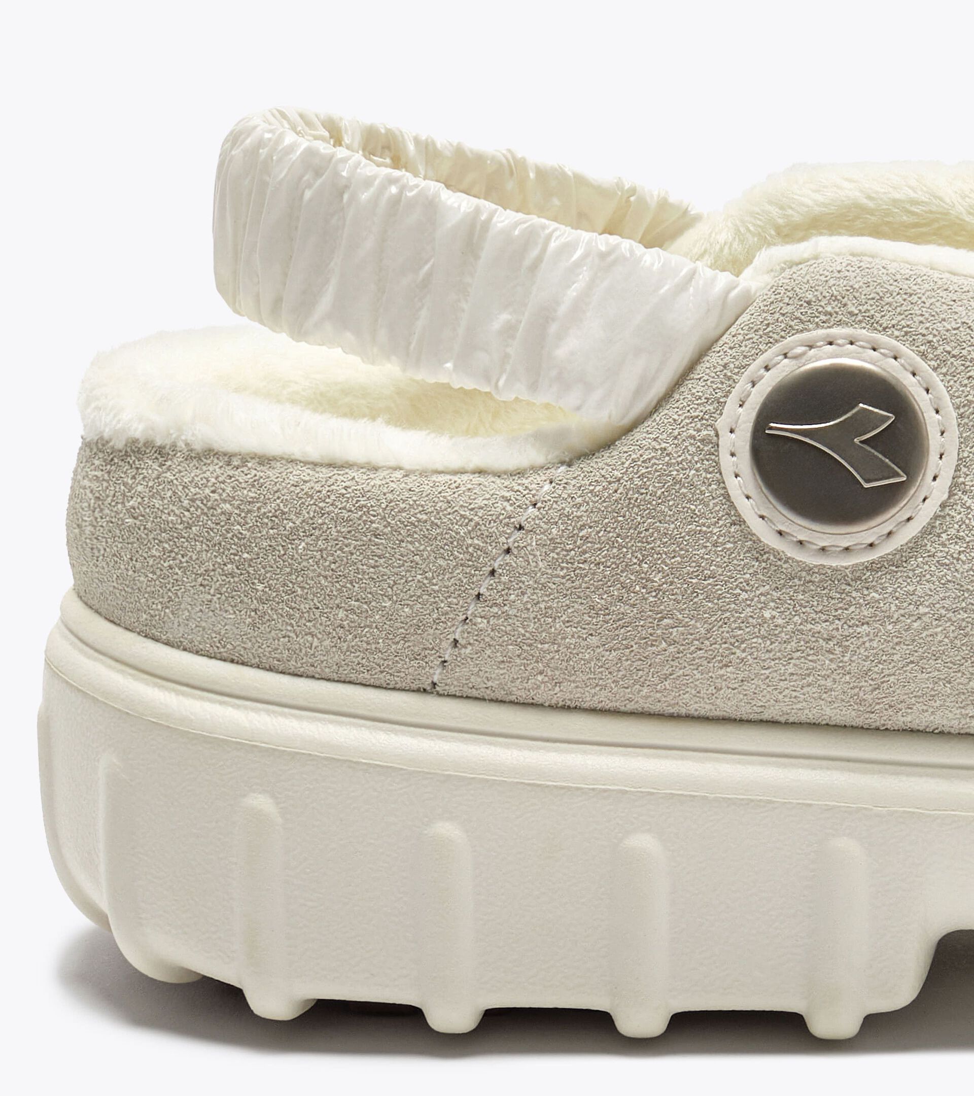 Winter clogs - Exclusive e-commerce & Cortina Store - Women's L. WINTER SABOT IVORY - Diadora