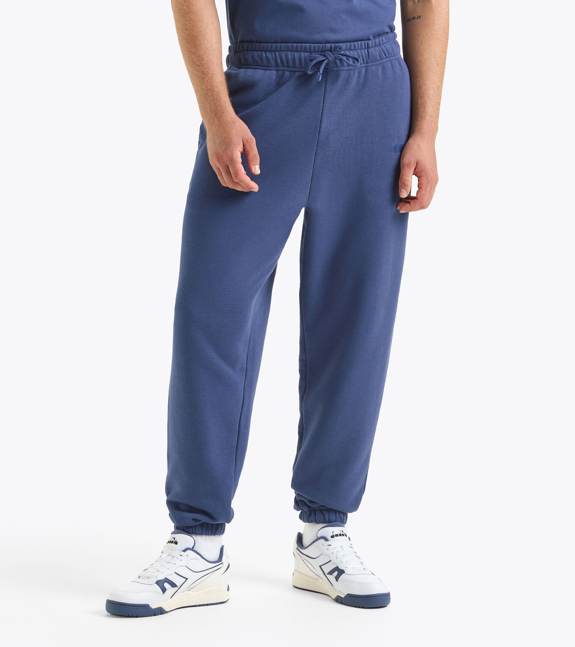 Jogger pants - Gender Neutral PANT ATHL. LOGO OCEANA - Diadora