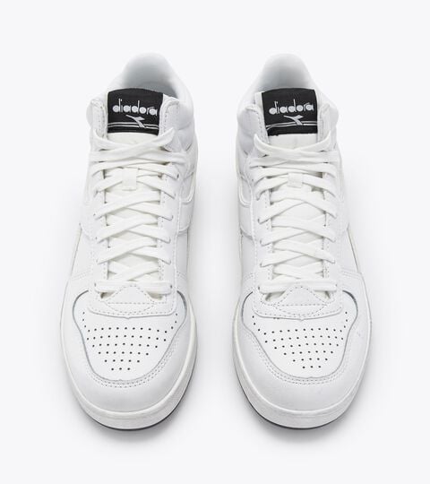 MAGIC BASKET DEMI ICONA, WHITE/WHITE/WHITE Sporty sneakers - Gender neutral MAGIC BASKET DEMI ICONA WHITE/WHITE/WHITE - Diadora