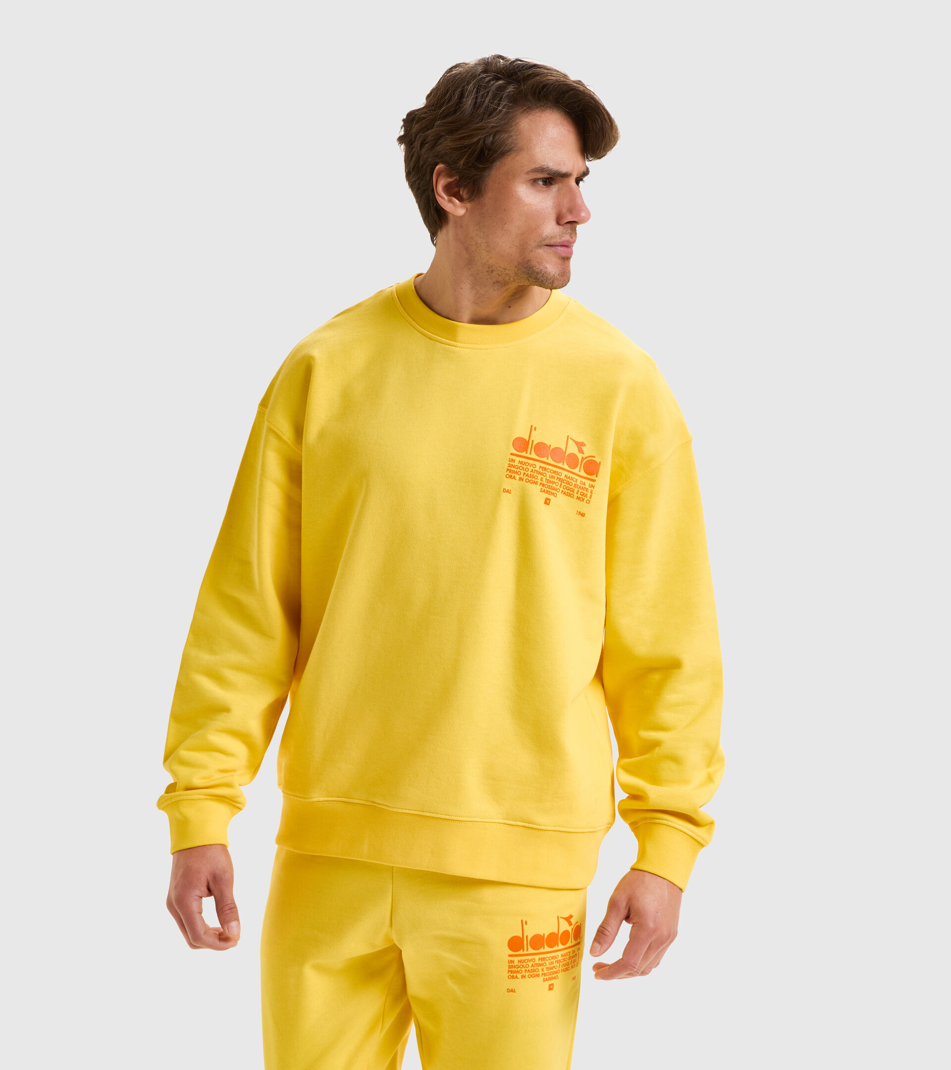 Organic cotton round-neck sweatshirt - Unisex SWEATSHIRT CREW MANIFESTO YELLOW LENS - Diadora