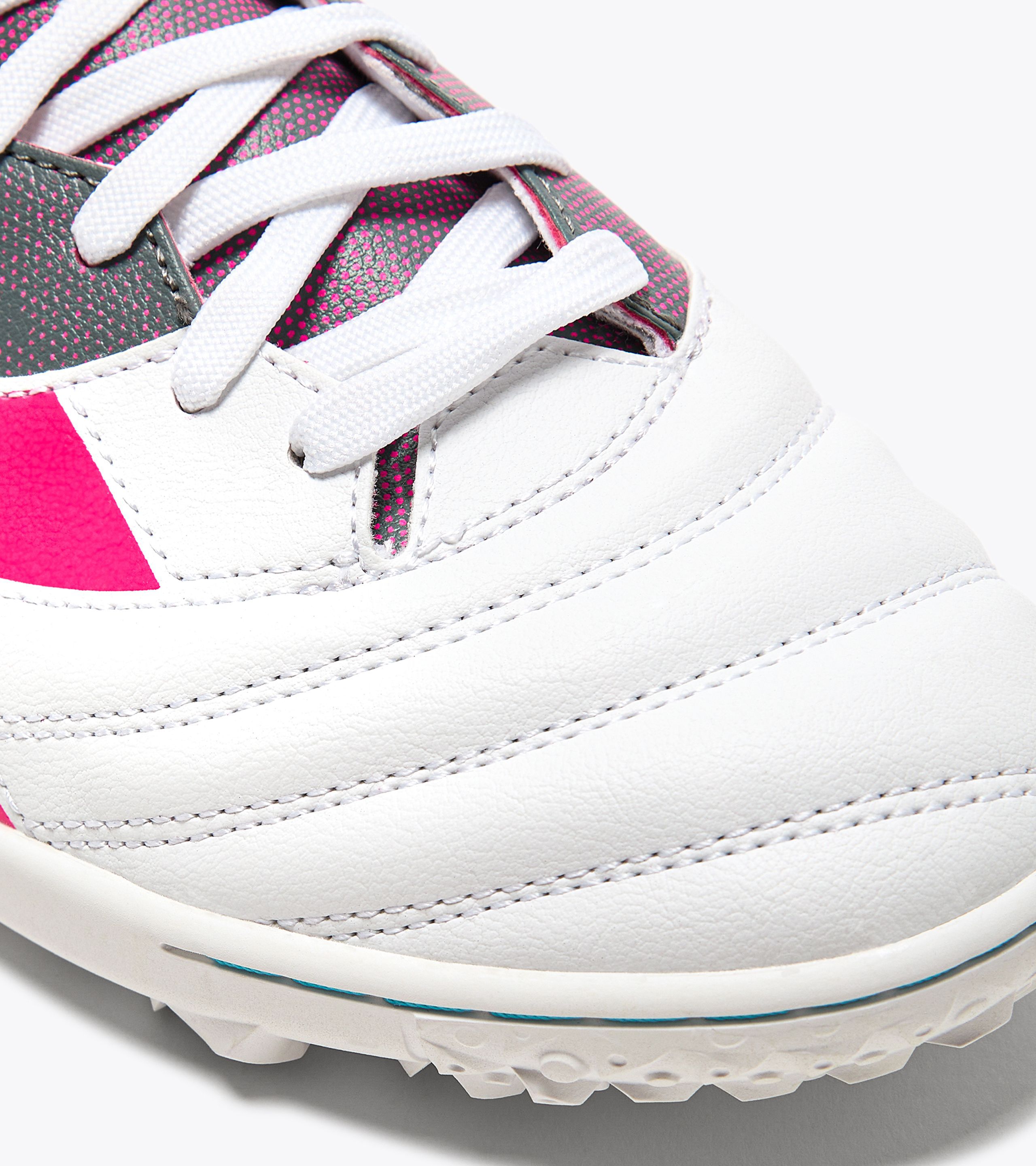 Diadora legend cheap