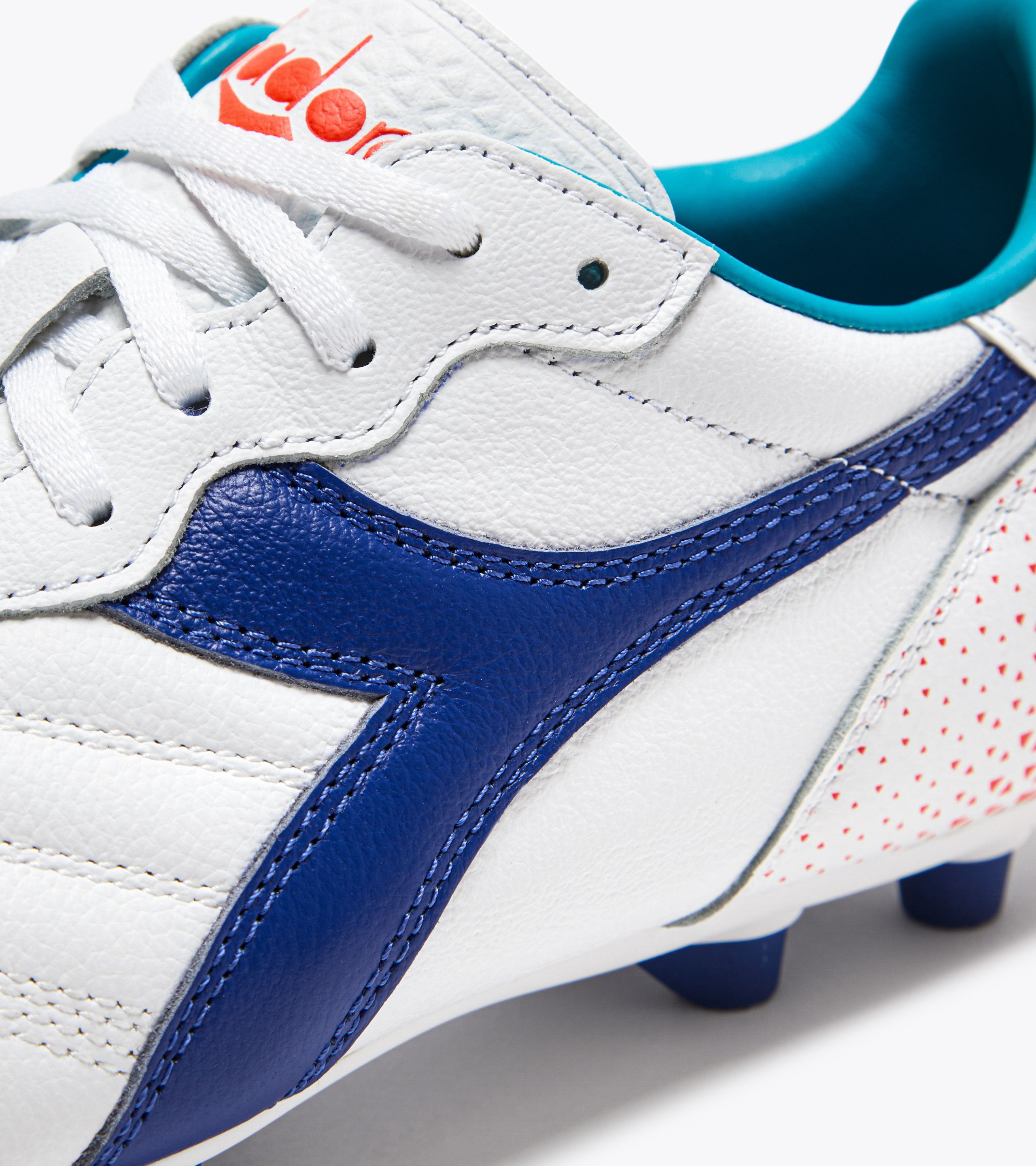 Diadora boots shop