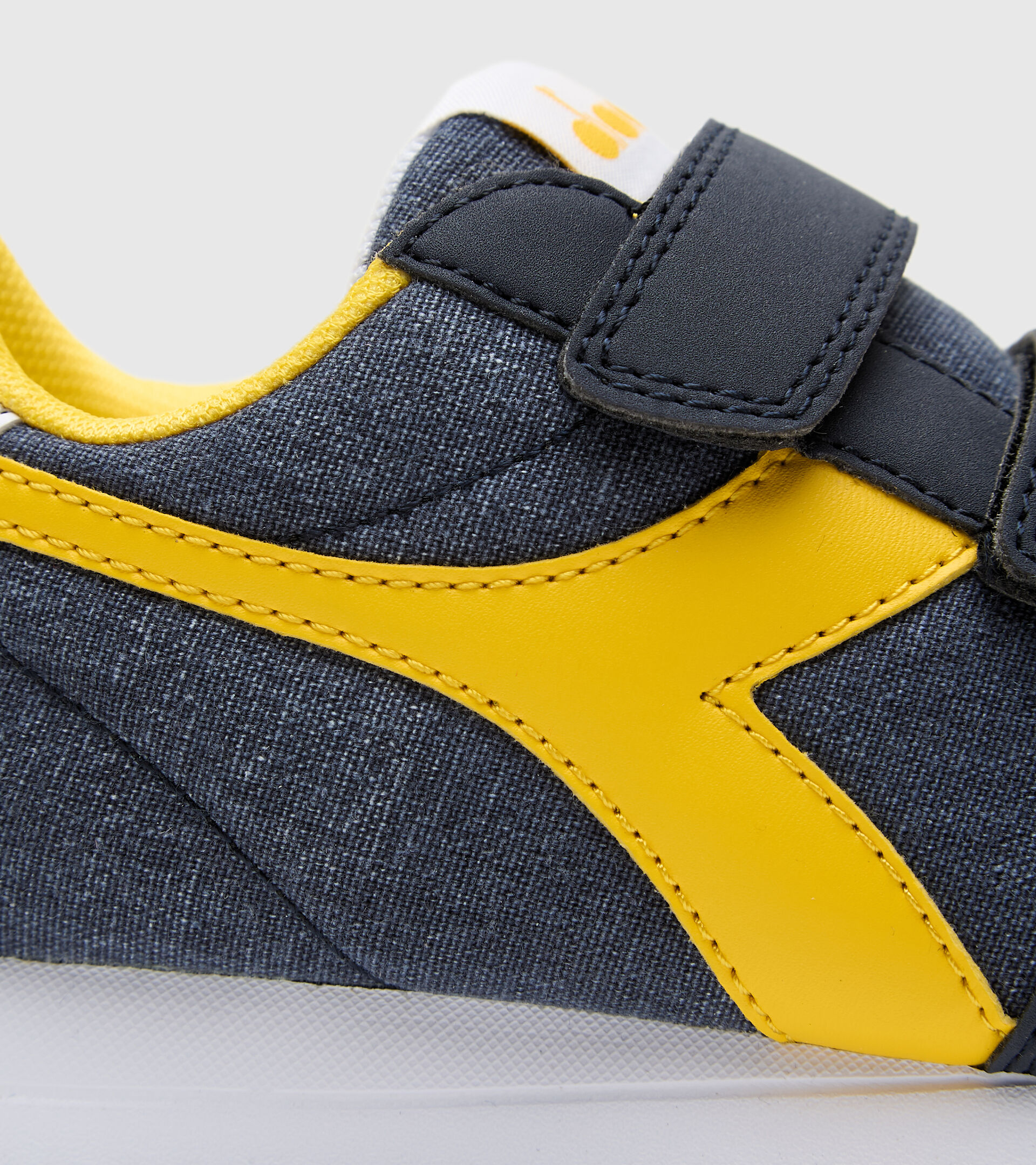Sports shoes - Kids 4-8 years JOG LIGHT PS CORSAIR/BRIGHT YELLOW - Diadora