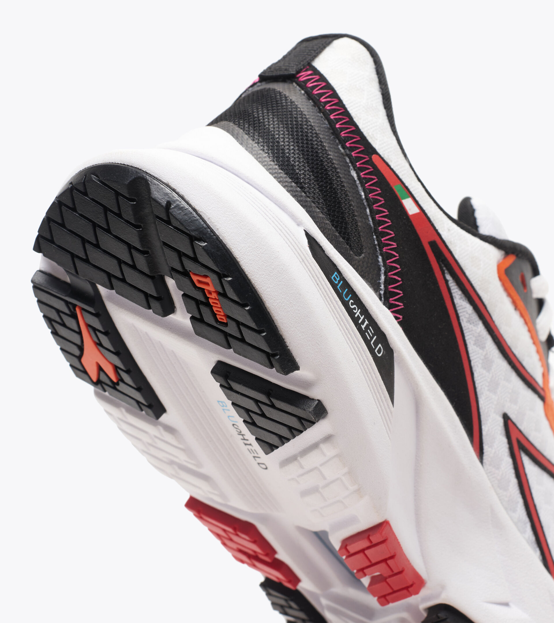 Laufschuh - Damen MYTHOS BLUSHIELD VOLO 2 W WHITE/BLACK/FIERY RED - Diadora