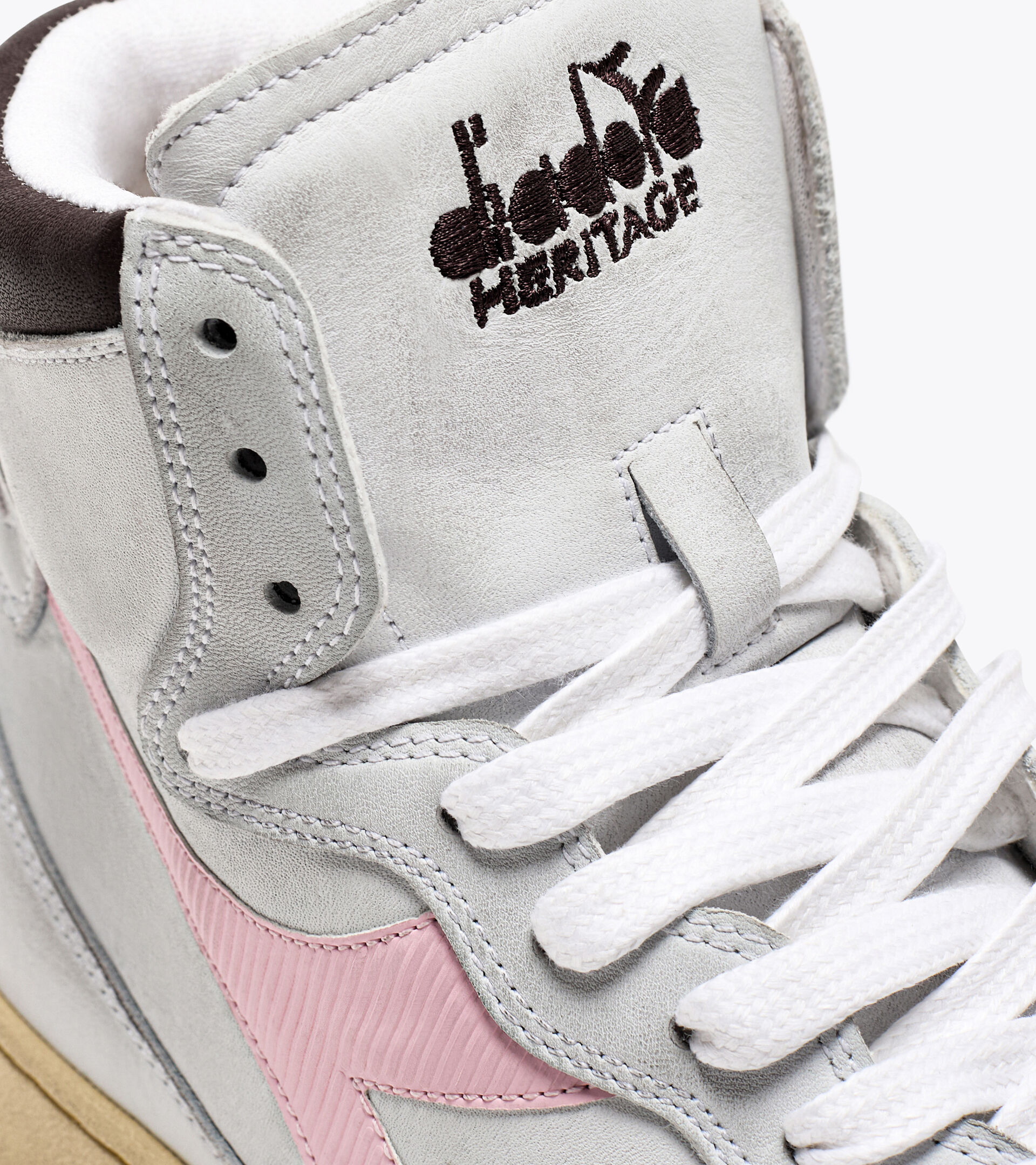 Scarpa Heritage - Gender neutral MI BASKET USED BIANCO/ROSA PARFAIT - Diadora