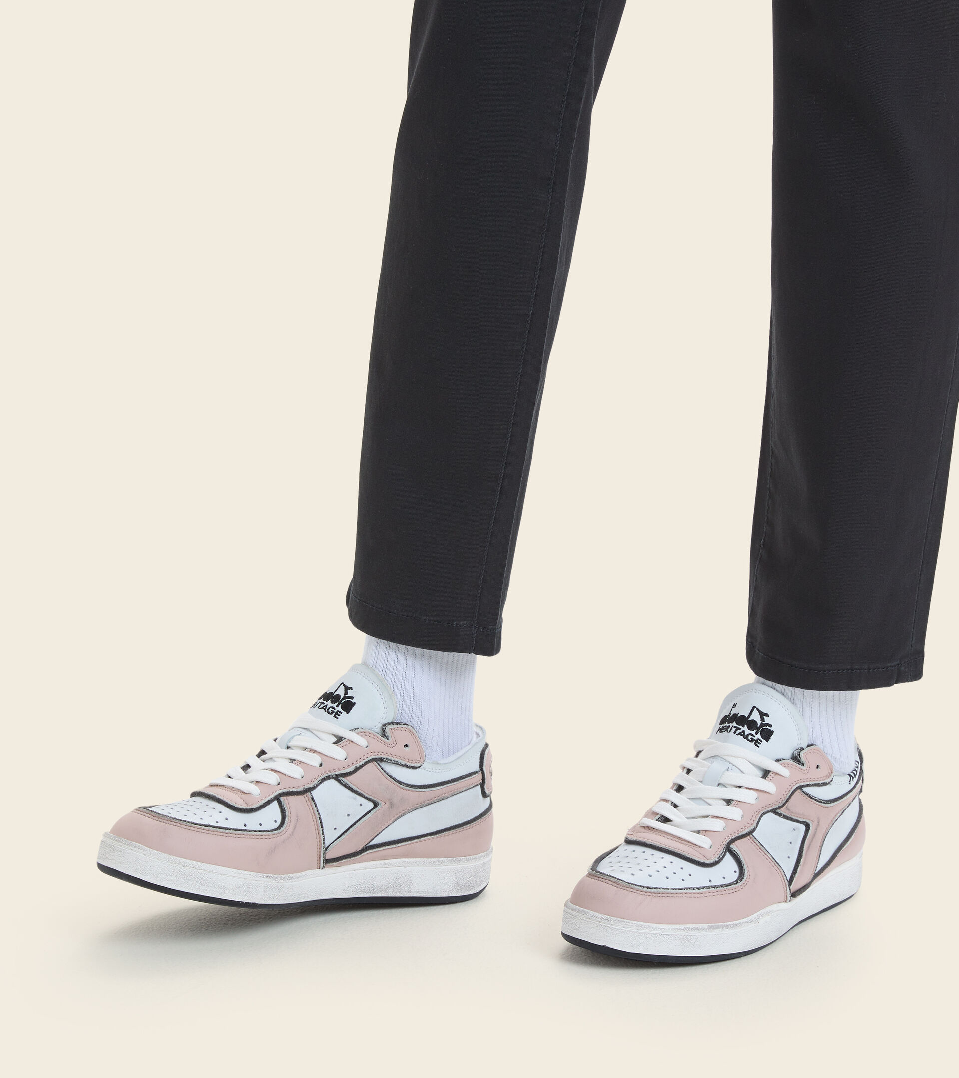 Heritage shoes - Unisex MI BASKET ROW CUT FRAME USED PINK ROSEWATER - Diadora