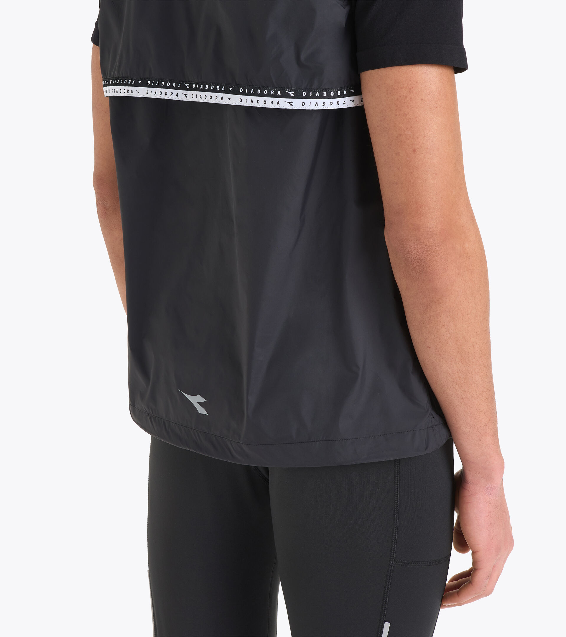 Chaleco cortavientos - Hombre PACKABLE VEST NEGRO - Diadora