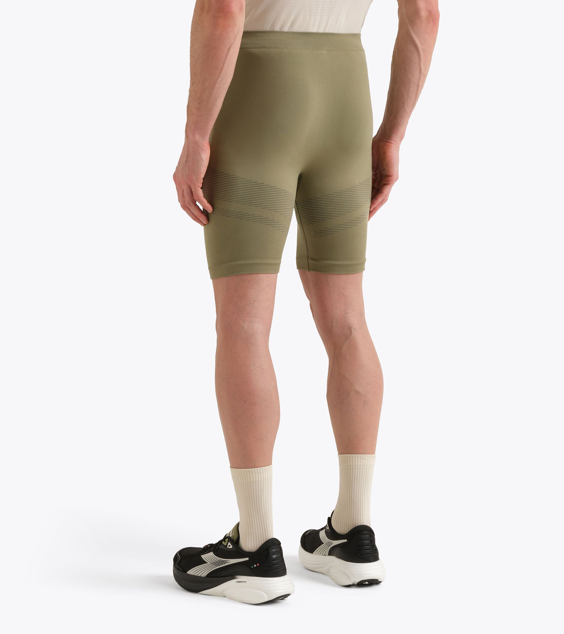Pantalones cortos t&eacute;cnicos para termorregulaci&oacute;n -  Running - Hombre SHORTS STRATOUNO SALVIA - Diadora