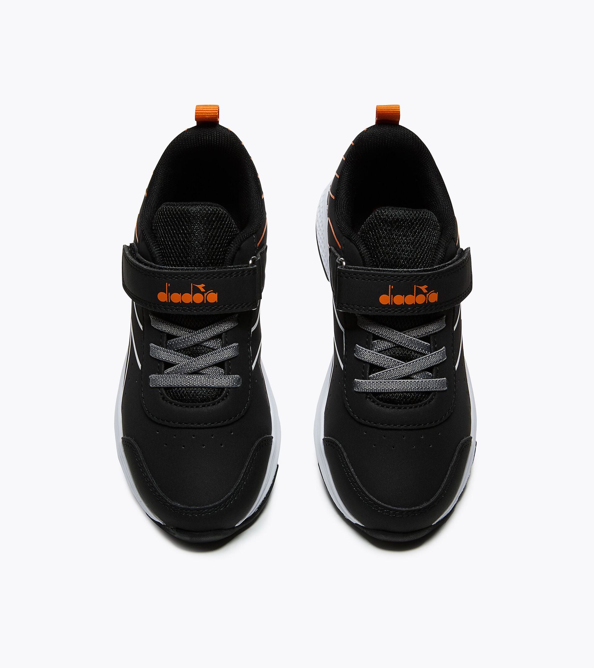 Running shoes - Boys and girls FALCON 6 SL JR V BLACK/WHITE/ORANGE - Diadora