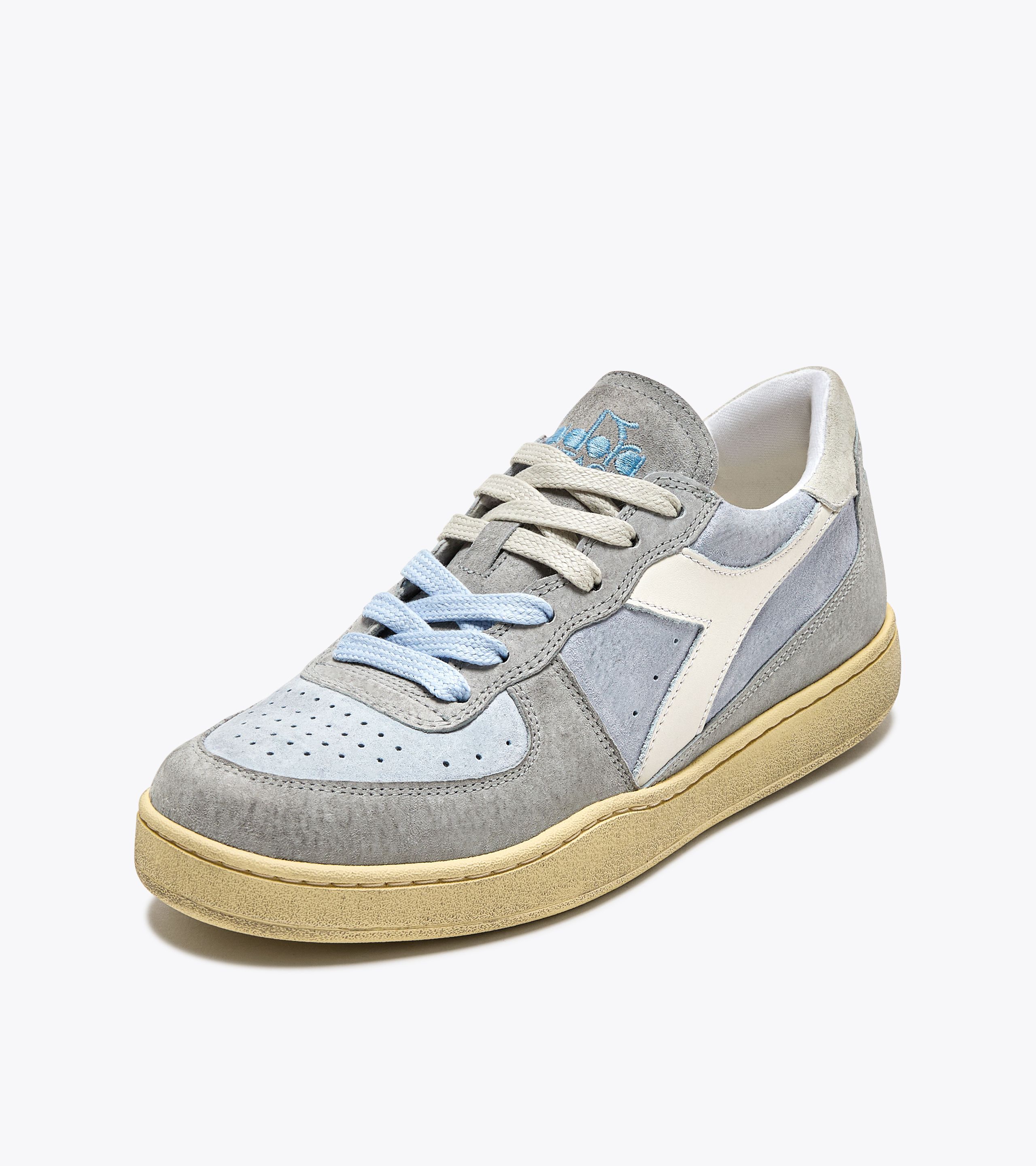 Mi Basket Suede Low used