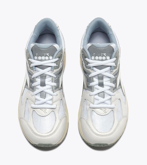 Zapatilla deportiva de piel - Para todos los g&eacute;neros
 MYTHOS STAR LEA BLANCO/BLANCO/BLANCO - Diadora