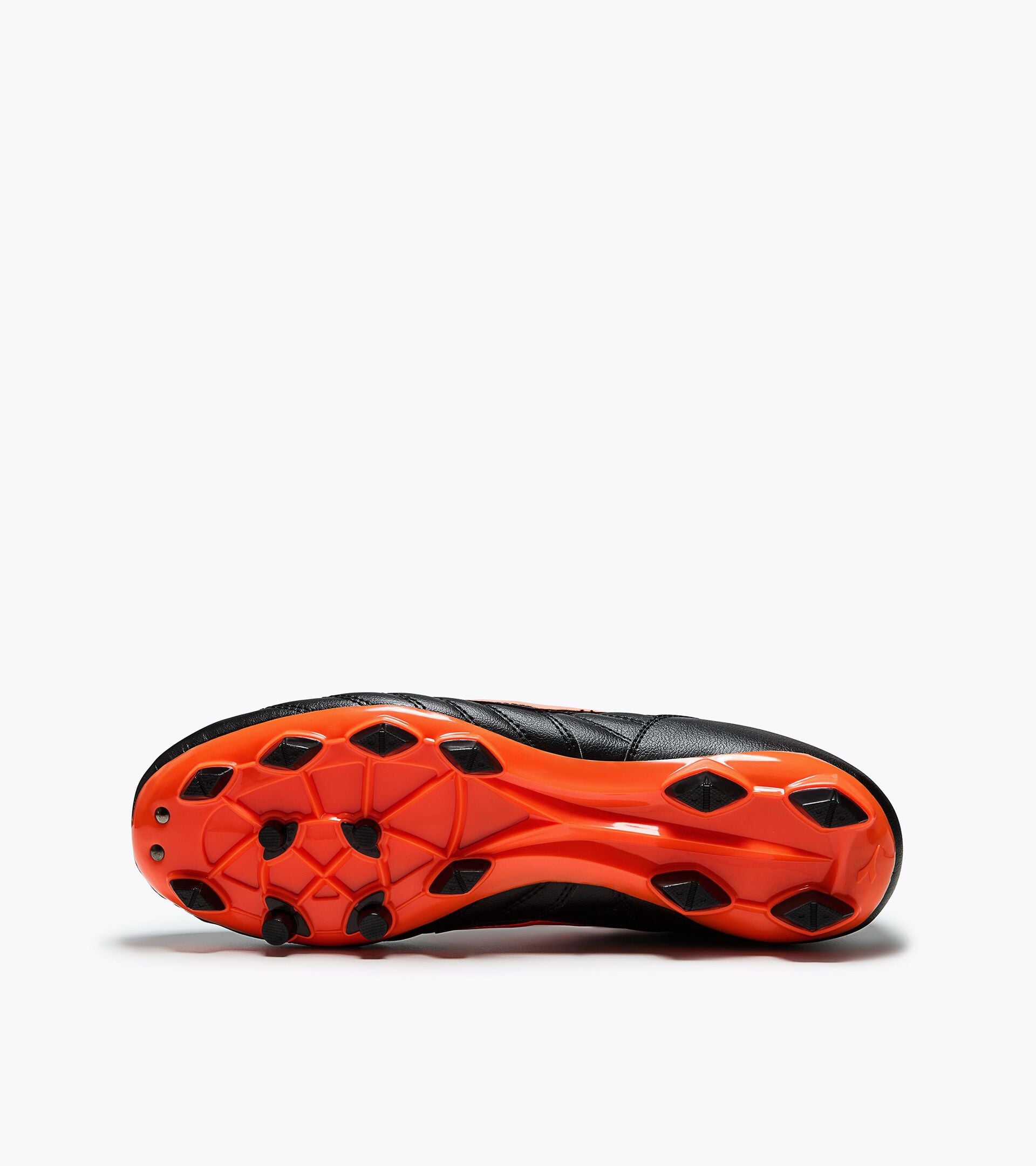 Chaussures de football pour terrains compacts - Homme BRASIL CLUB FG NERO/ROSSO FLUO - Diadora