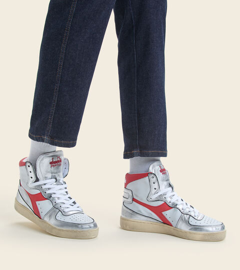 MI BASKET METAL MIX USED, BIANCO/ROSSO/ARGENTO Heritage-Schuh - Unisex MI BASKET METAL MIX USED BIANCO/ROSSO/ARGENTO - Diadora
