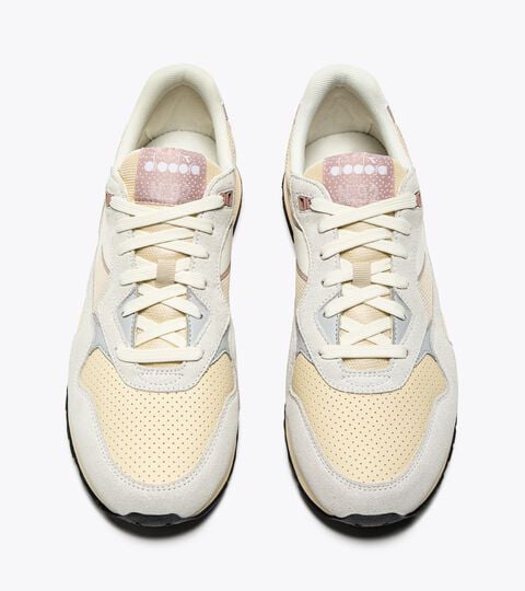 Sneaker sportiva - Per ogni genere 
 N.92 ADVANCE ROSA ADOVE/BEIGE CANDEGGIATO - Diadora