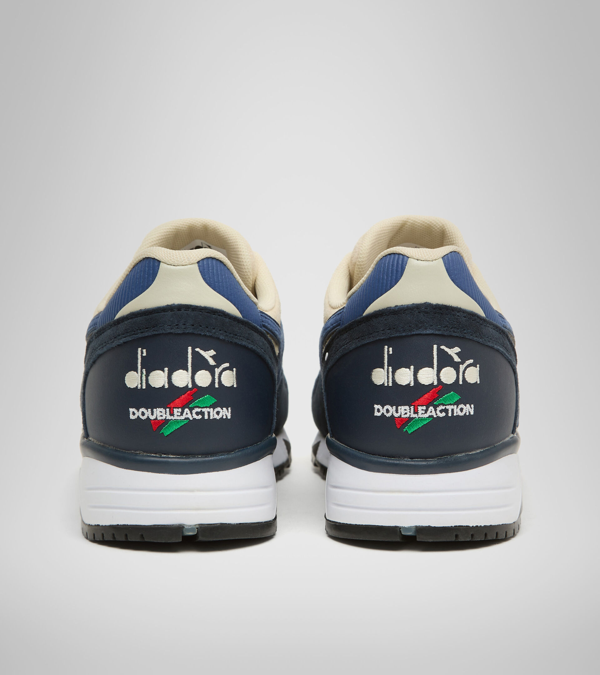Sports shoes - Men N9002 OVERLAND BLUE CASPIAN SEA - Diadora
