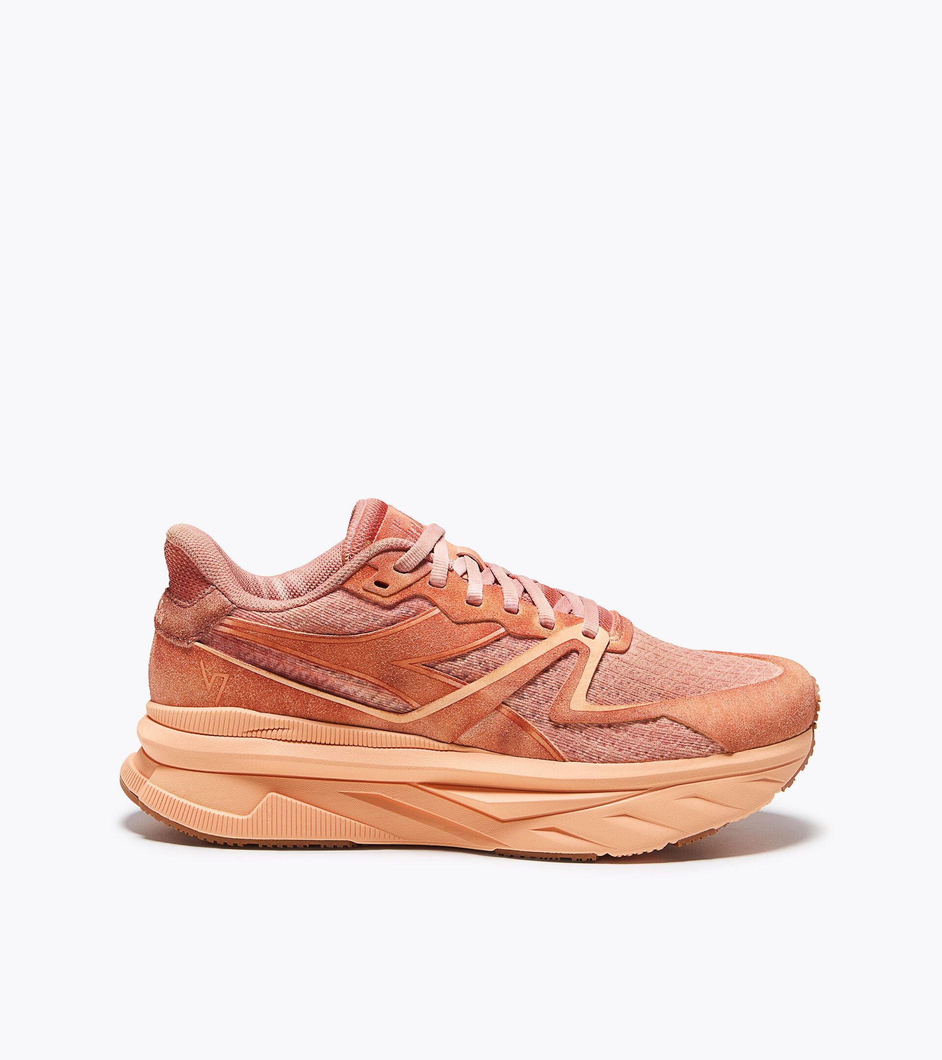 Archive Design Sneaker - All-gender V7000 DIP DYE SHELL CORAL - Diadora