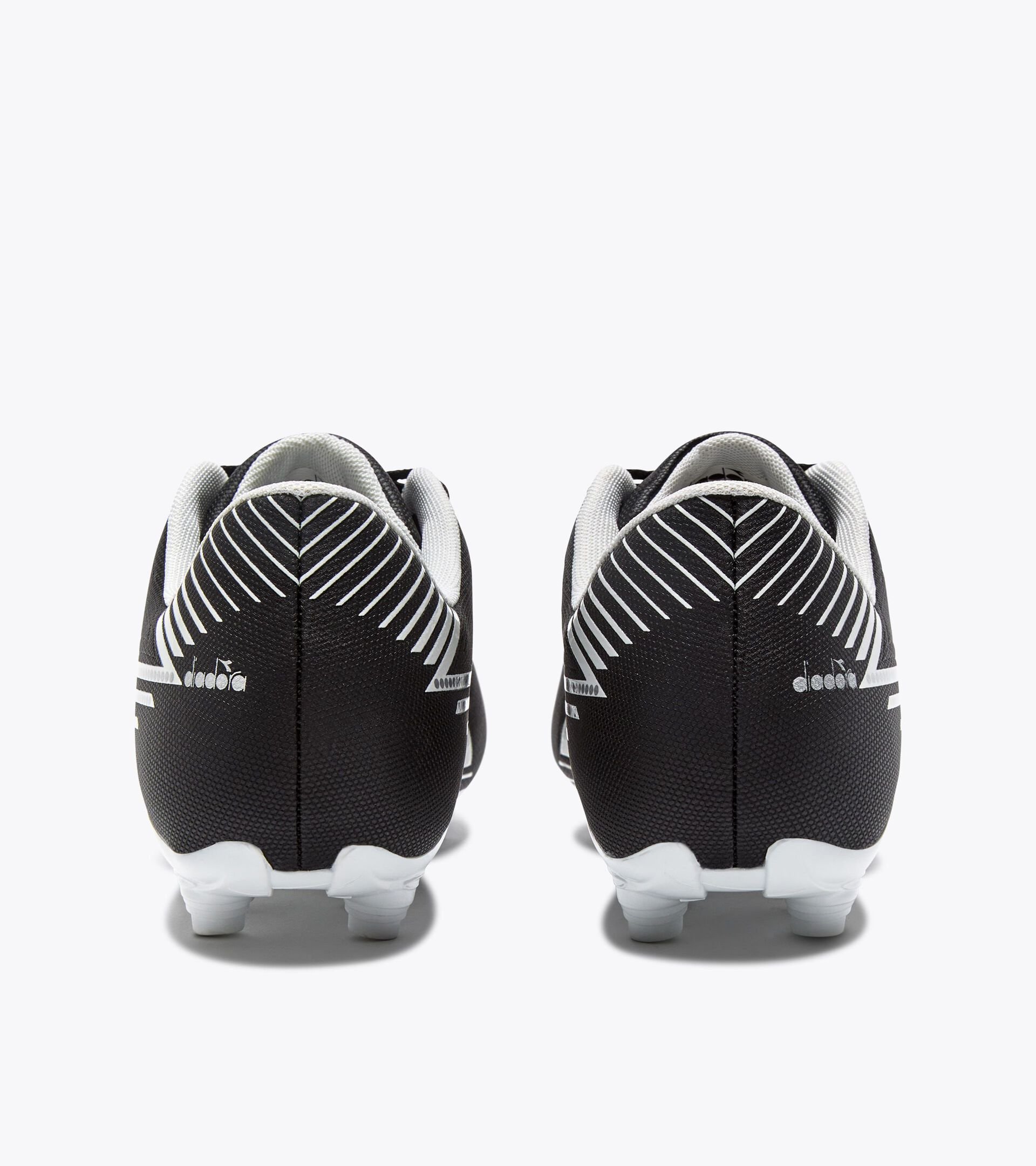 Bota de f&uacute;tbol para superficies compactas - Hombre PICHICHI 8 MG14 NEGRO/BLANCO - Diadora