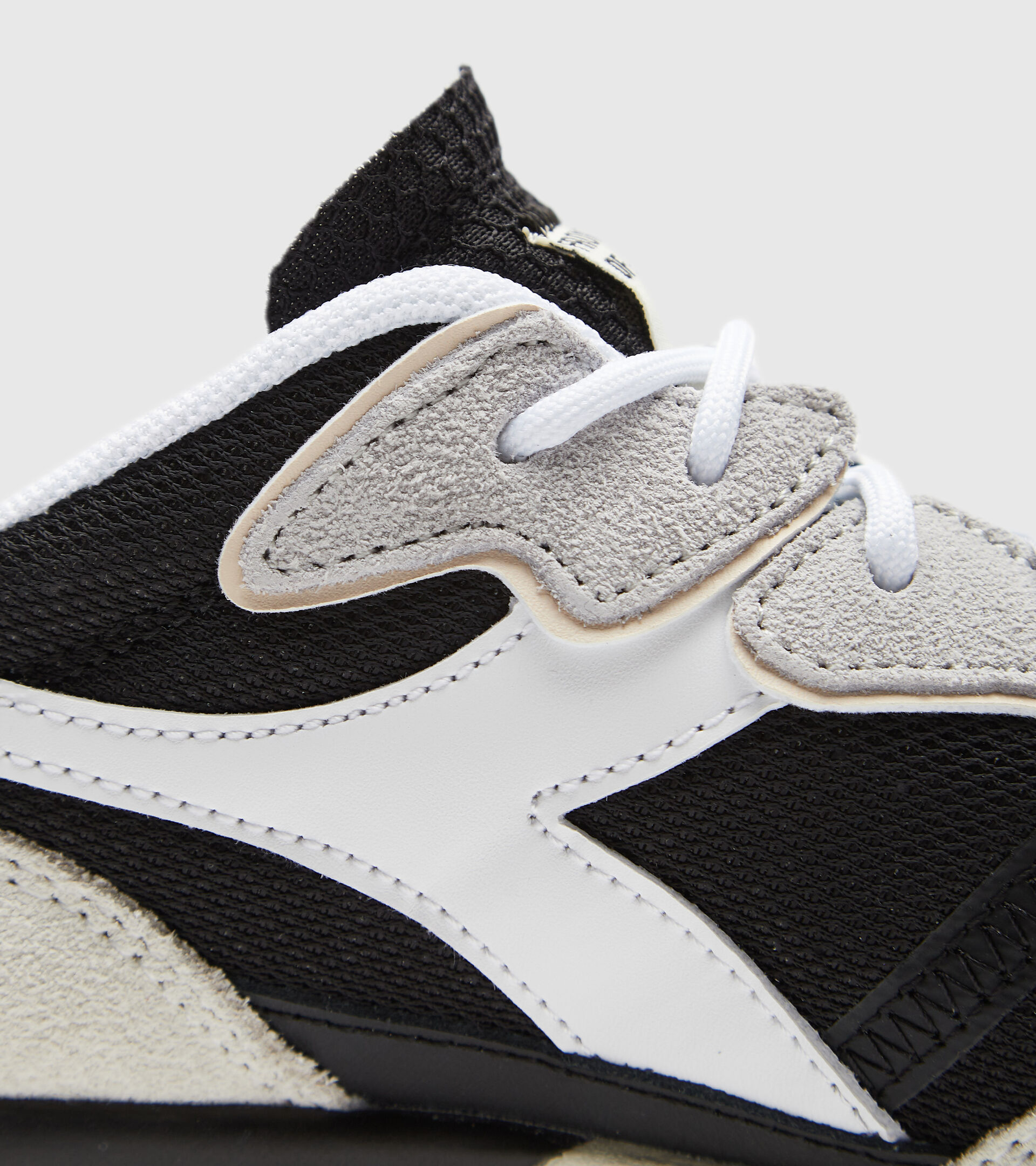 Sports shoes - Women JOLLY PURE WN WHITE/BLACK - Diadora