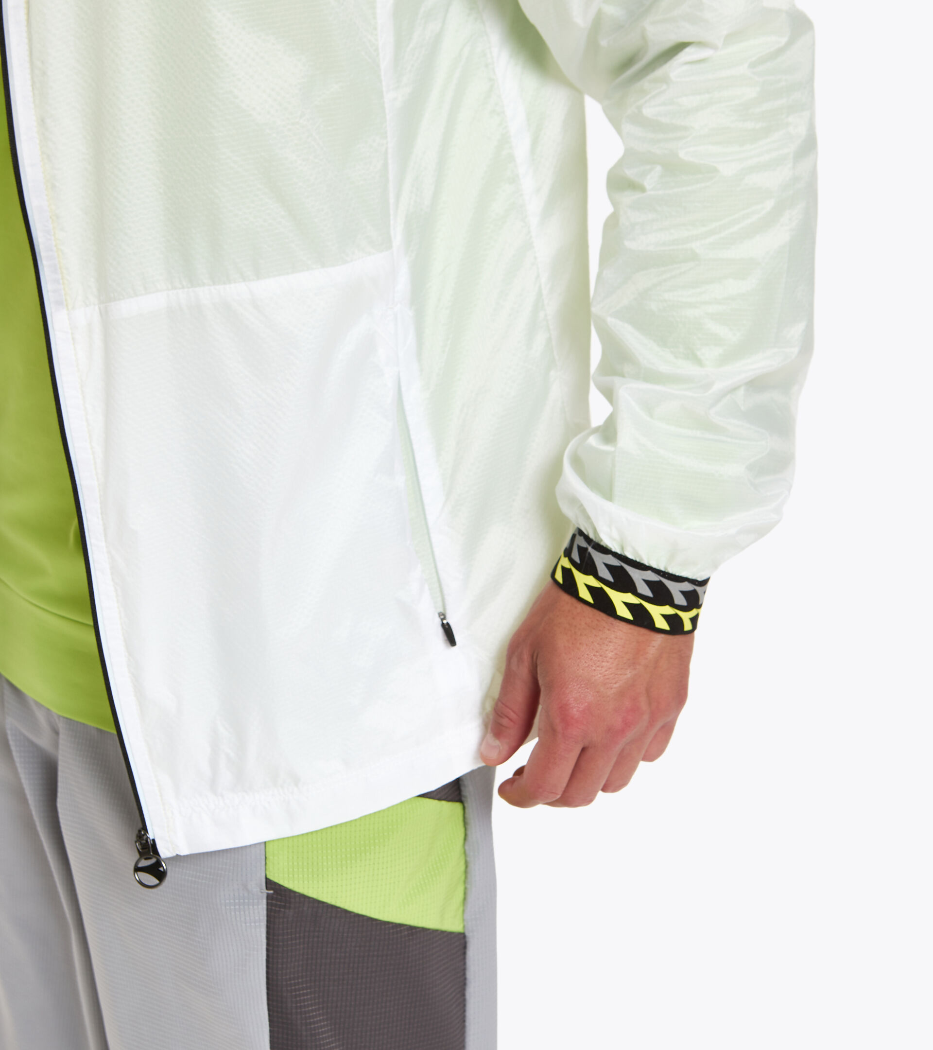 Running windbreaker - Men MULTILAYER JACKET BE ONE OPTICAL WHITE - Diadora