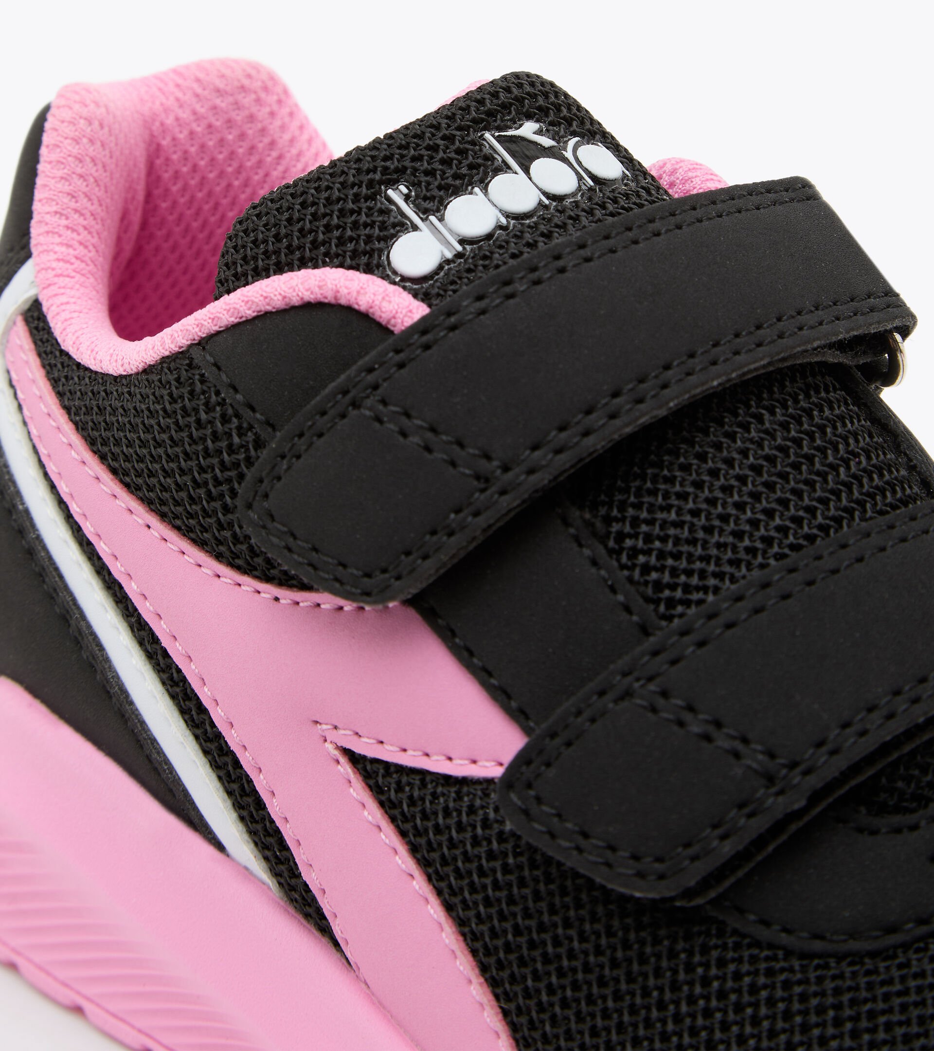 Running shoe - Kids FALCON JR V BLACK/BEGONIA PINK - Diadora
