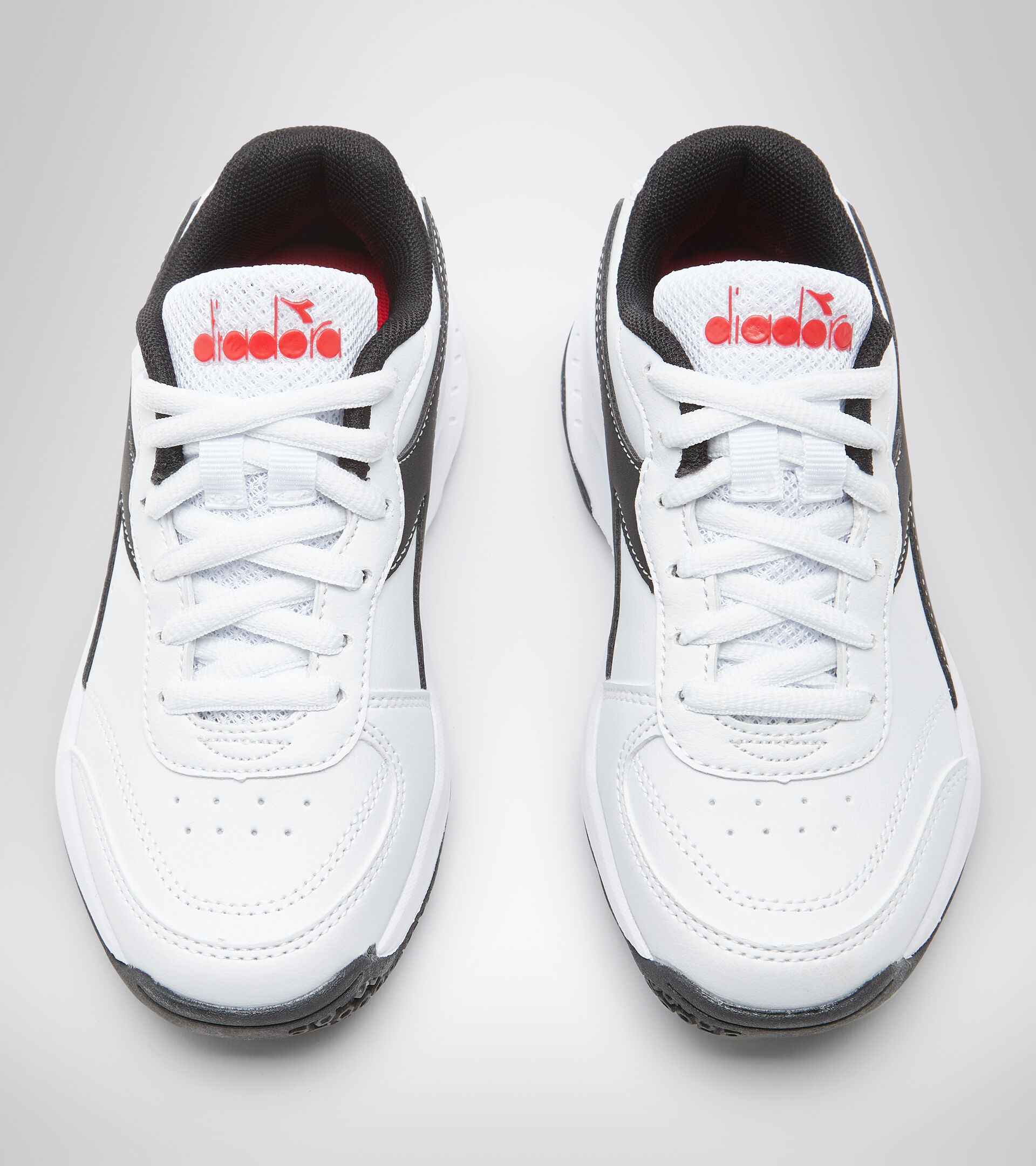 Junior tennis shoes - Unisex S. CHALLENGE 4 SL JR WHITE/BLACK - Diadora