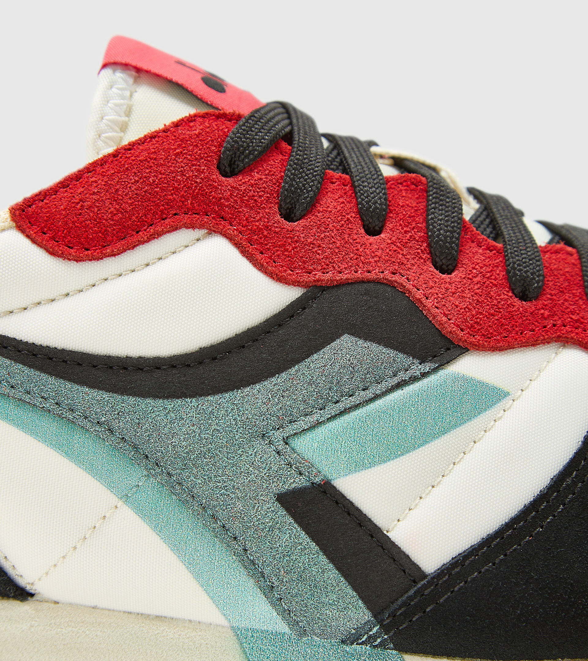 Zapatillas deportivas - Unisex CAMARO LEGACY BLANCO/NEGRO/ROJO LICEOS - Diadora