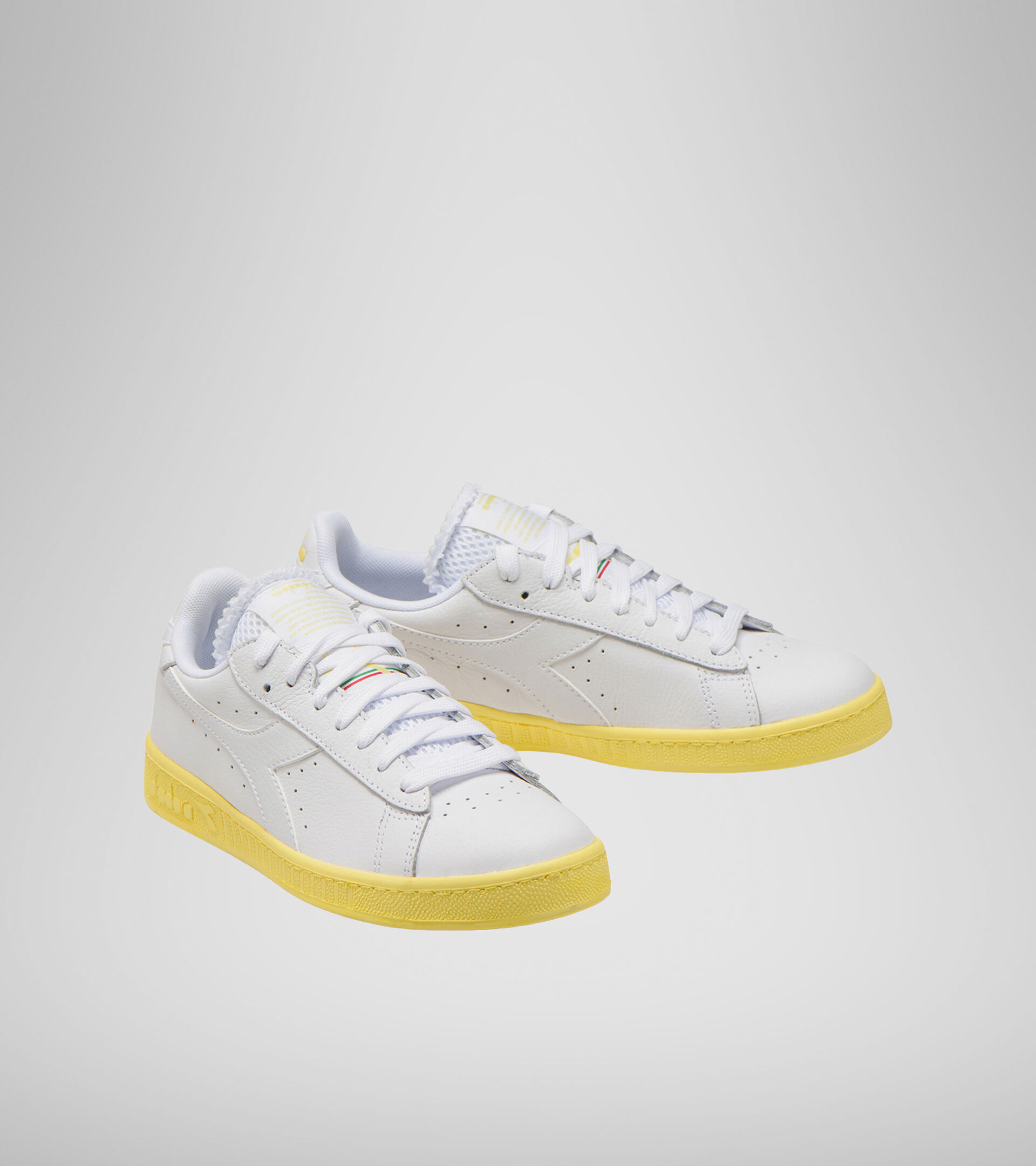 Sports shoe - Women GAME L LOW SOLE BLOCK WN WHITE/POPCORN - Diadora