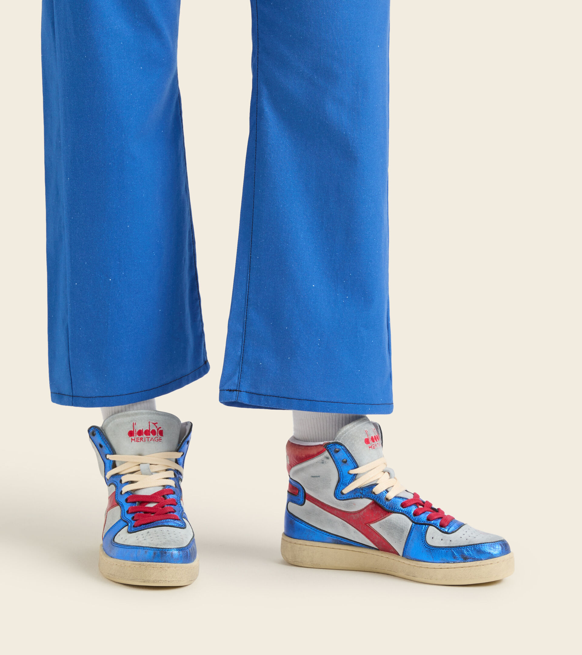 Zapatillas Heritage - Unisex MI BASKET METALLIC PIGSKIN USED WHITE/BLUE - Diadora