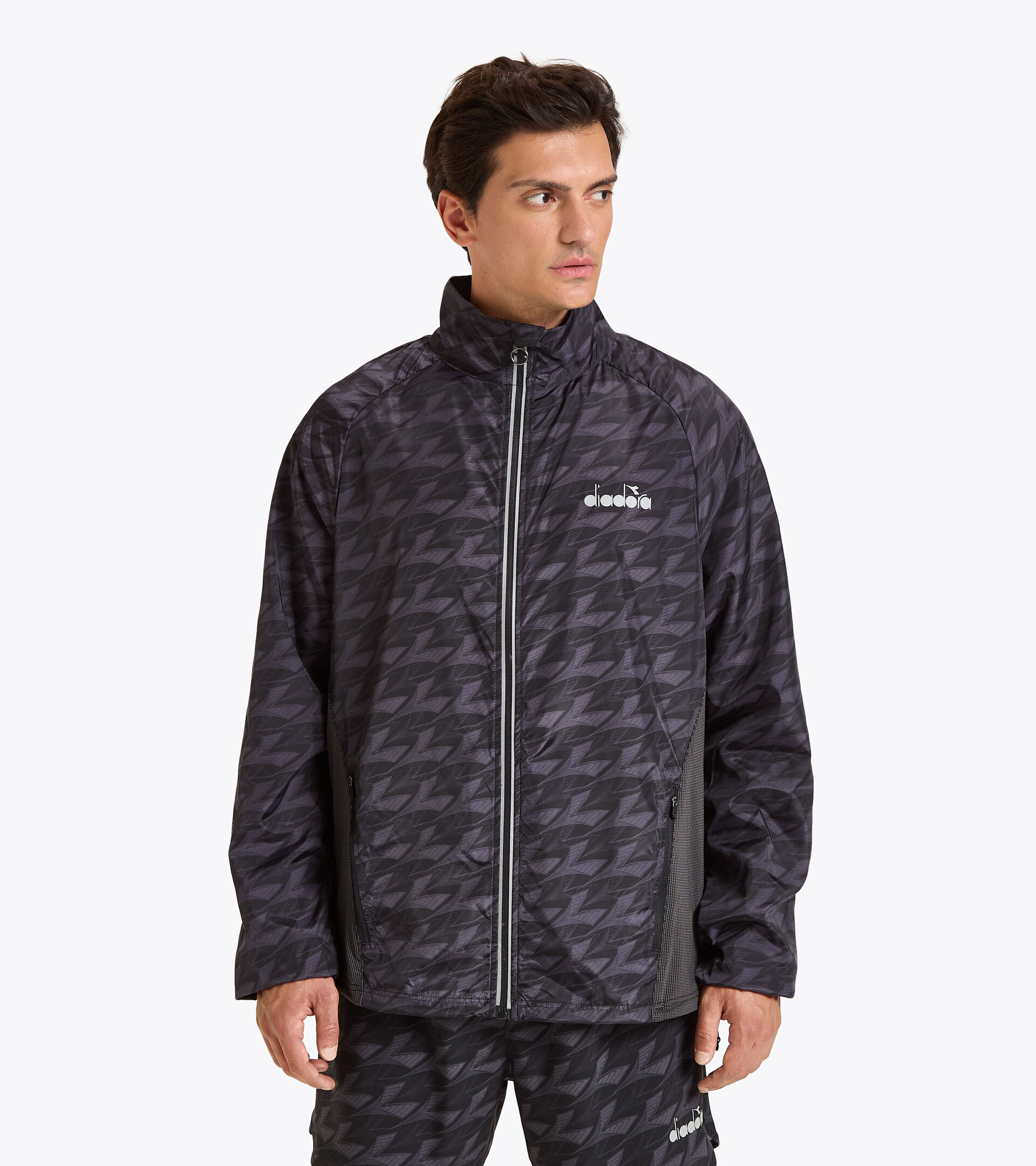 Running windbreaker - Men WINDBREAKER JACKET ALL OVER BLACK - Diadora
