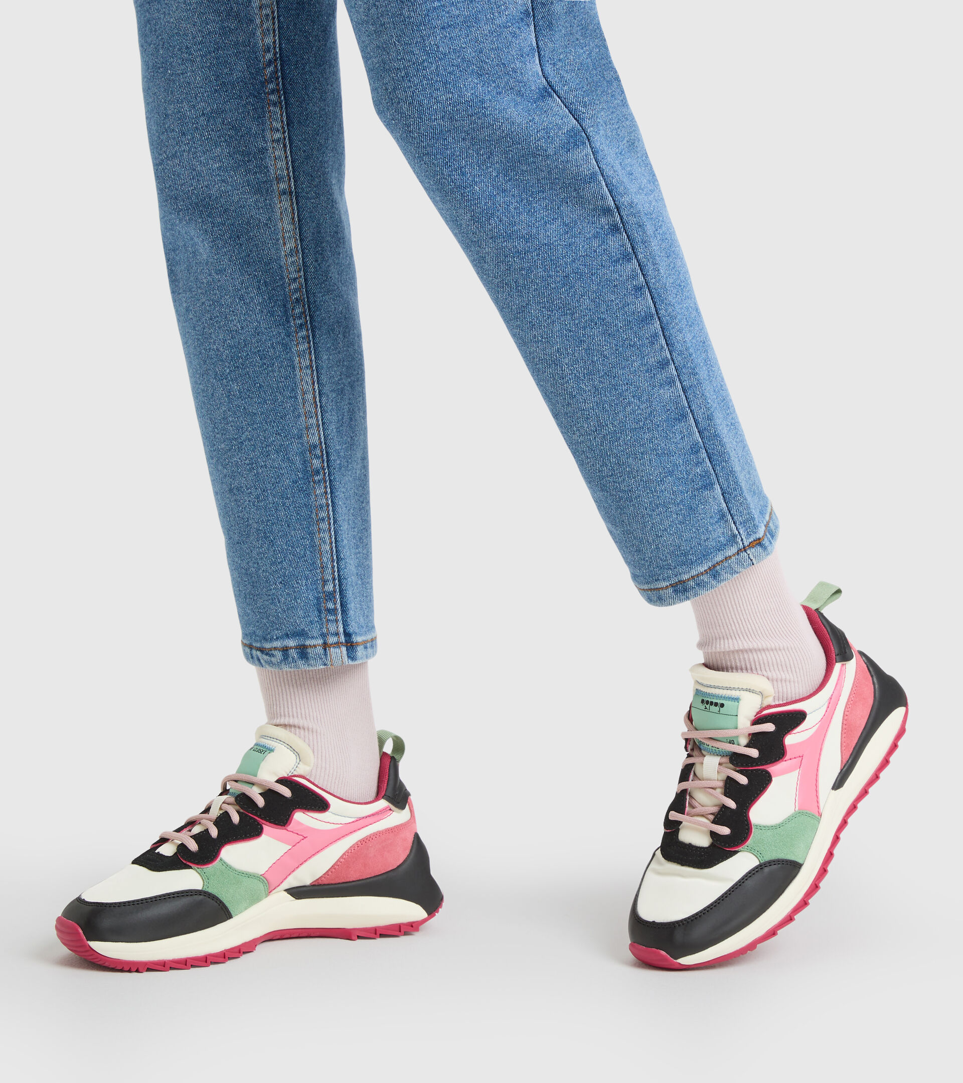 Sports shoes - Women JOLLY NYL BLACK/WHISPER WHITE - Diadora