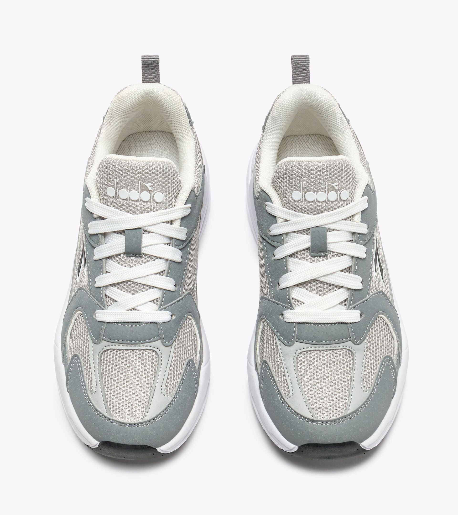 null ALLEY GS GRIS MEJOR - Diadora