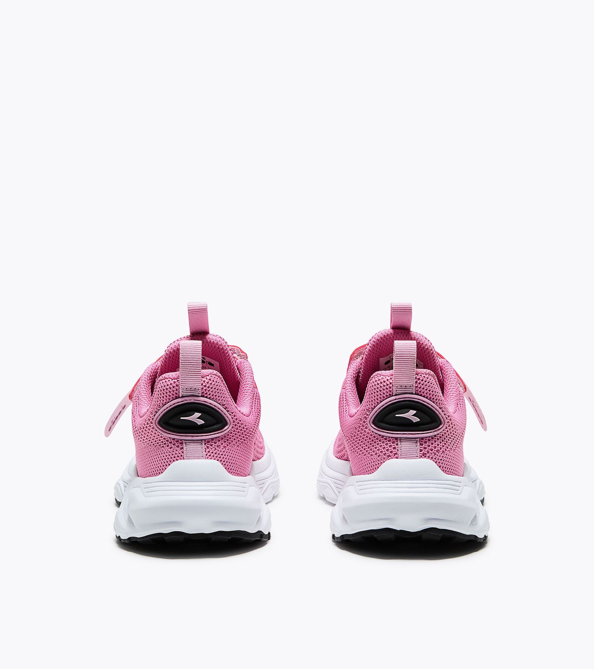 Running shoe - Double lacing system - Junior
 SNIPE 4 JR BEGONIA PINK/WHITE - Diadora
