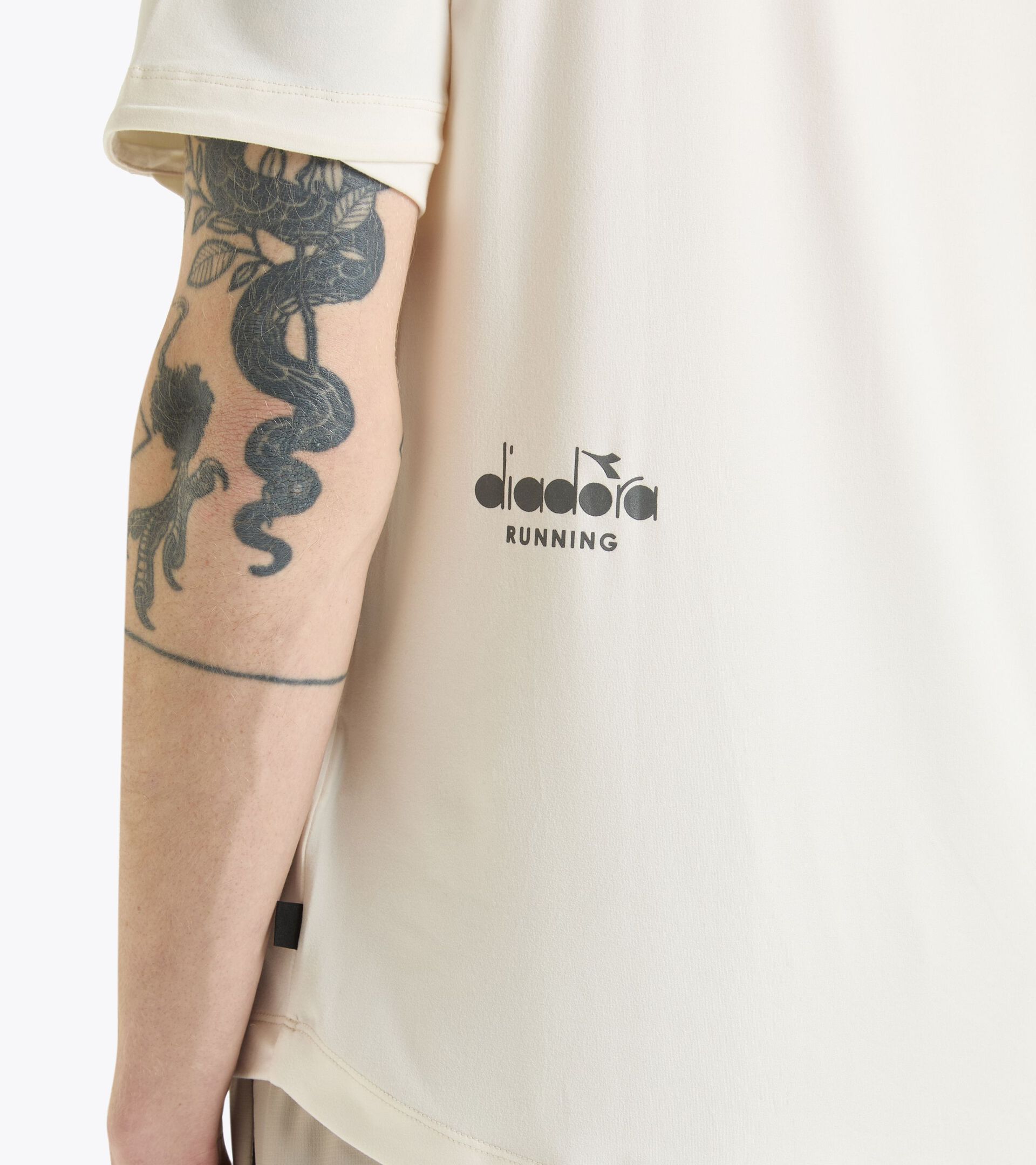 Short-sleeved training t-shirt - Unisex SS T-SHIRT MILL CITY WHISPER WHITE - Diadora