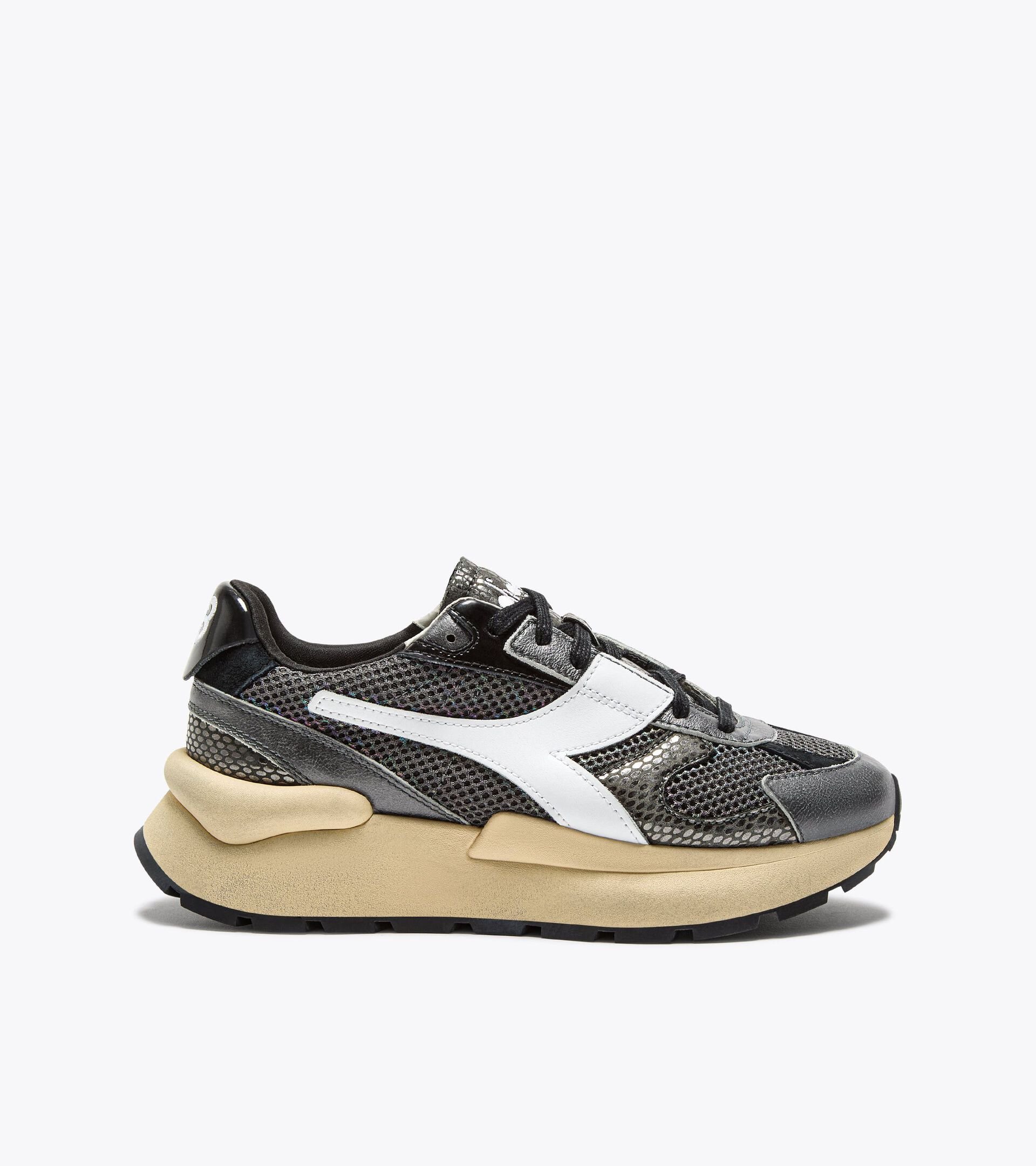 Heritage sneakers - Women’s MERCURY ELITE COBRA USED WN SCHWARZ - Diadora