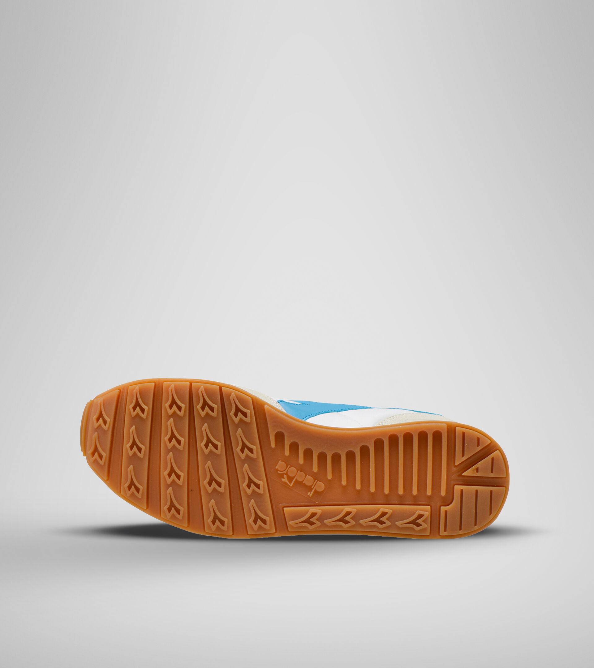 Footwear Sportswear UNISEX CAMARO WHITE/CYAN BLUE Diadora